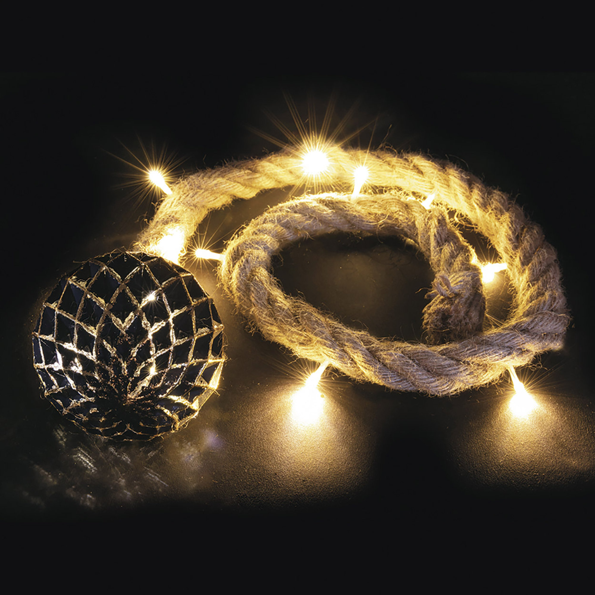 Xmas Palla luminosa con corda decor geometrico 19 led, oro Villa D'Este Home Tivoli 1996 vista5