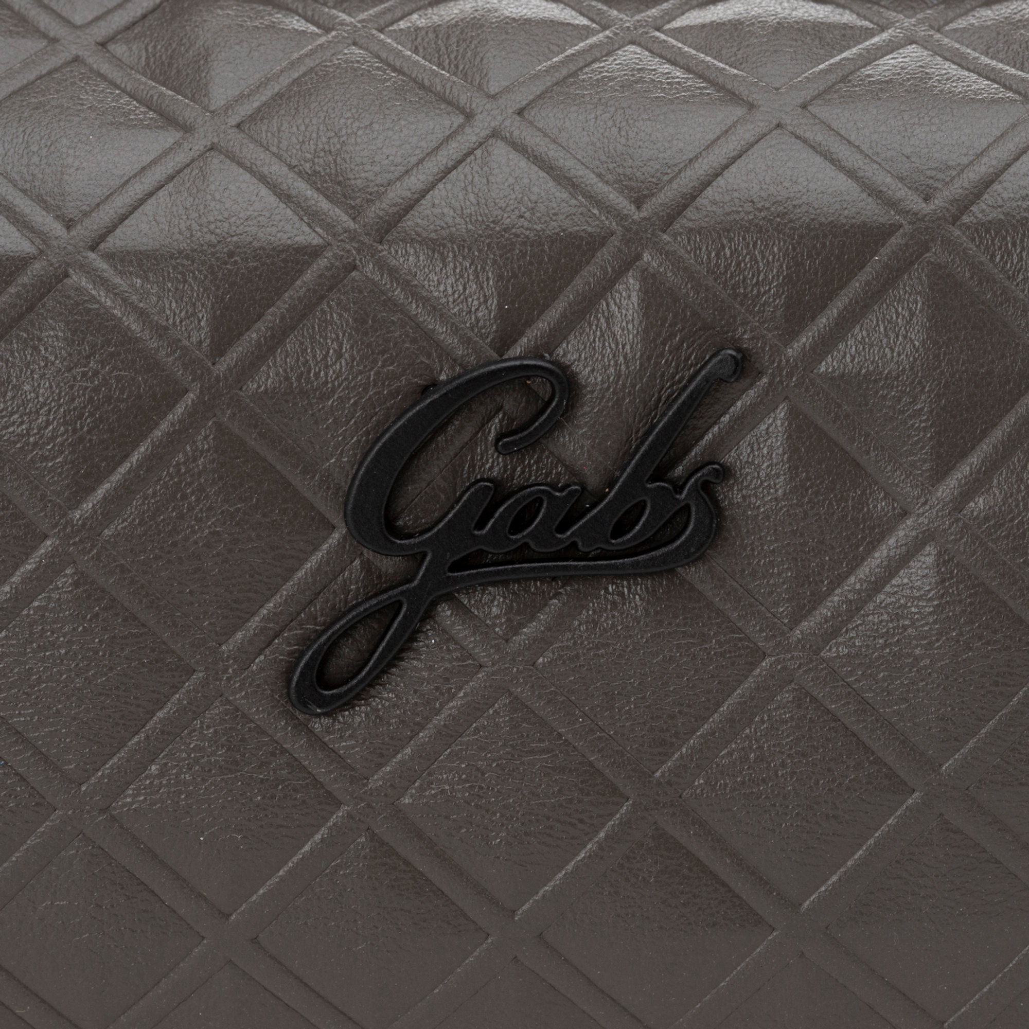 Beauty case in pelle  marrone  simil intrecciata con zip Gabs vista3