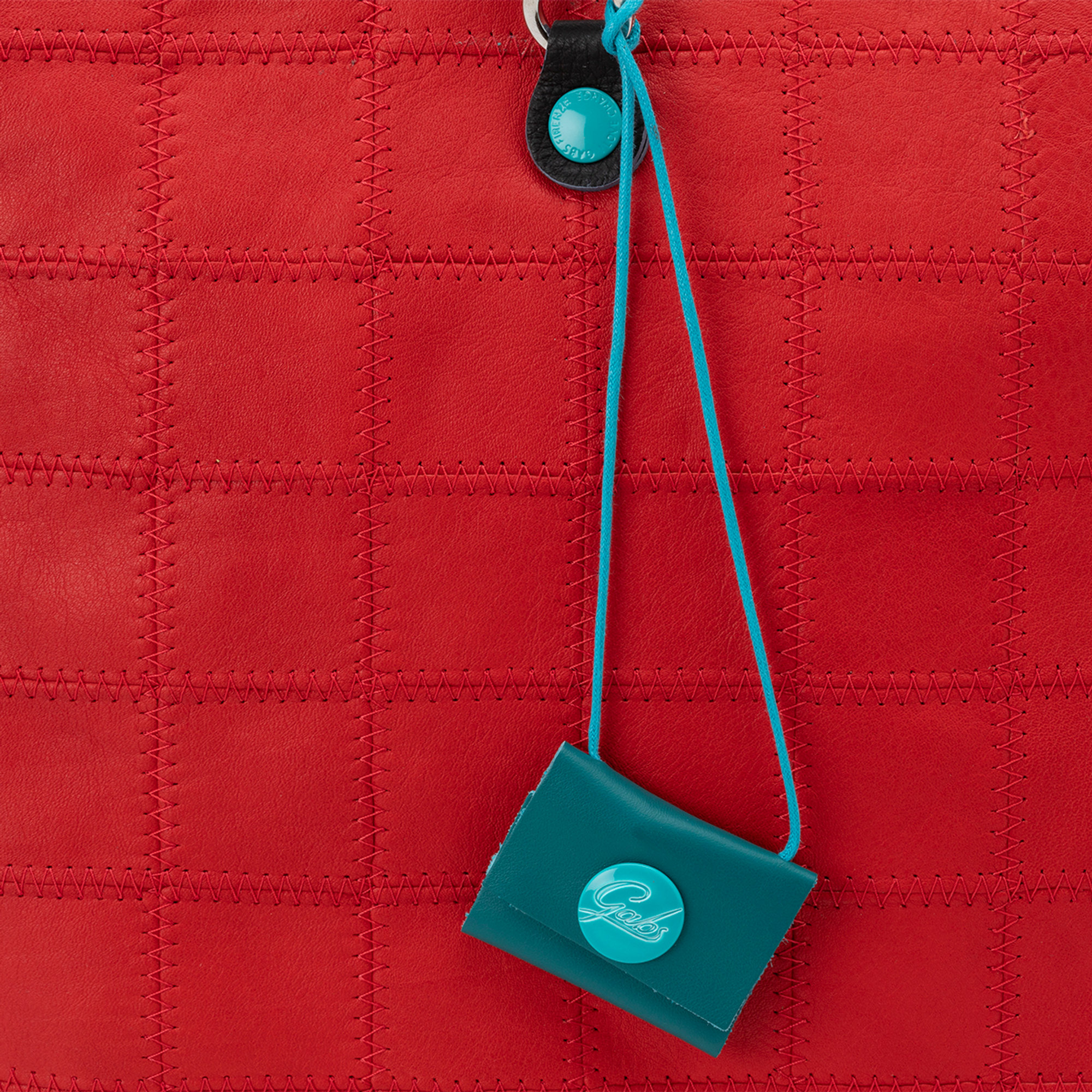 Shopper trasformabile G43 in patchwork rosso corallo Gabs vista4