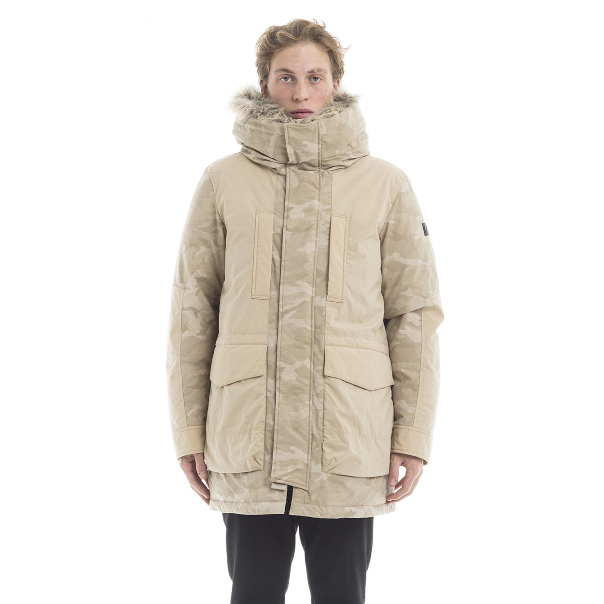 Military parka con cappuccio camouflage beige Woolrich vista0