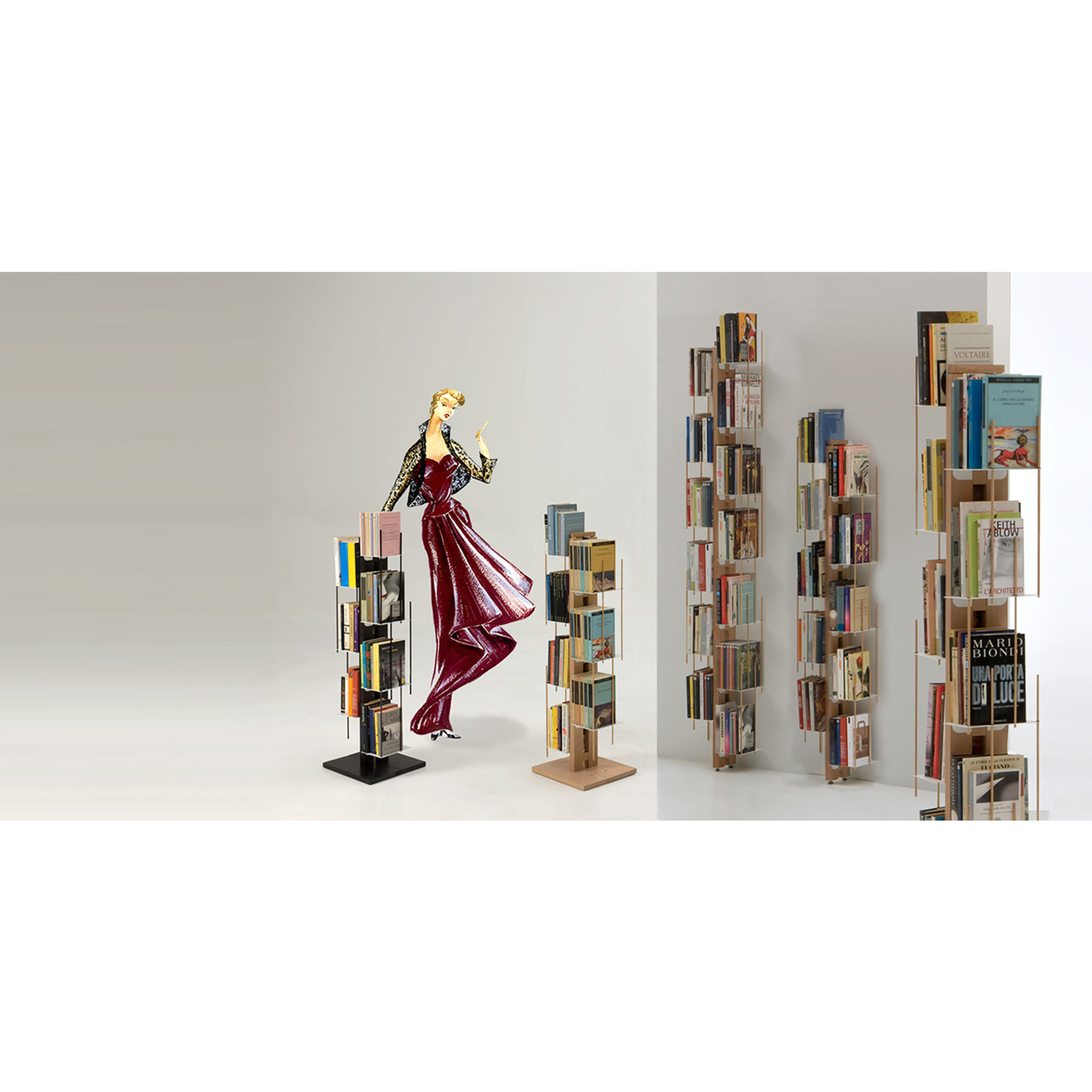 Zia Veronica libreria a colonna h195 in faggio tinto nero Le zie di Milano vista6