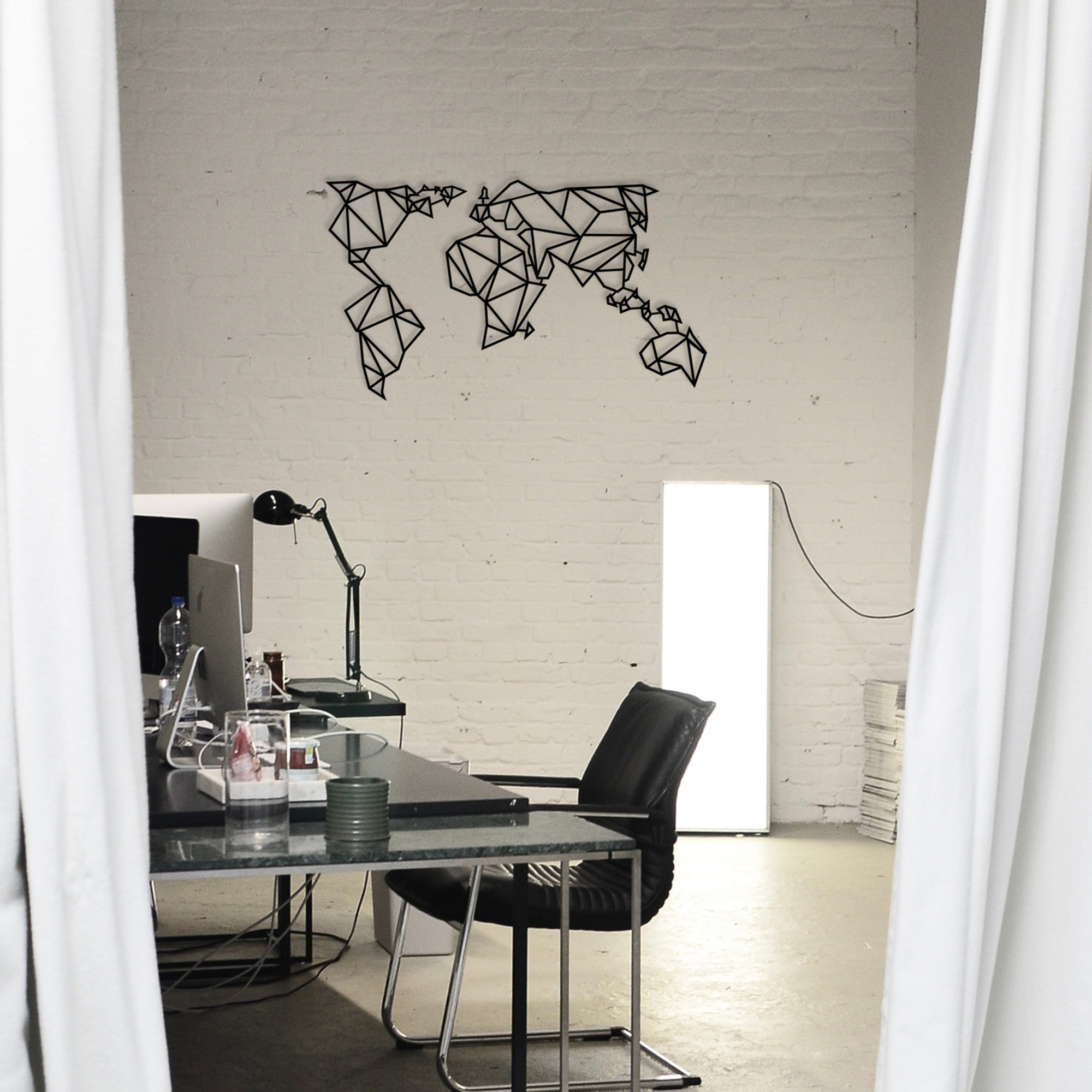 Décoration murale décorative en métal de carte du monde Wall addiction vista2