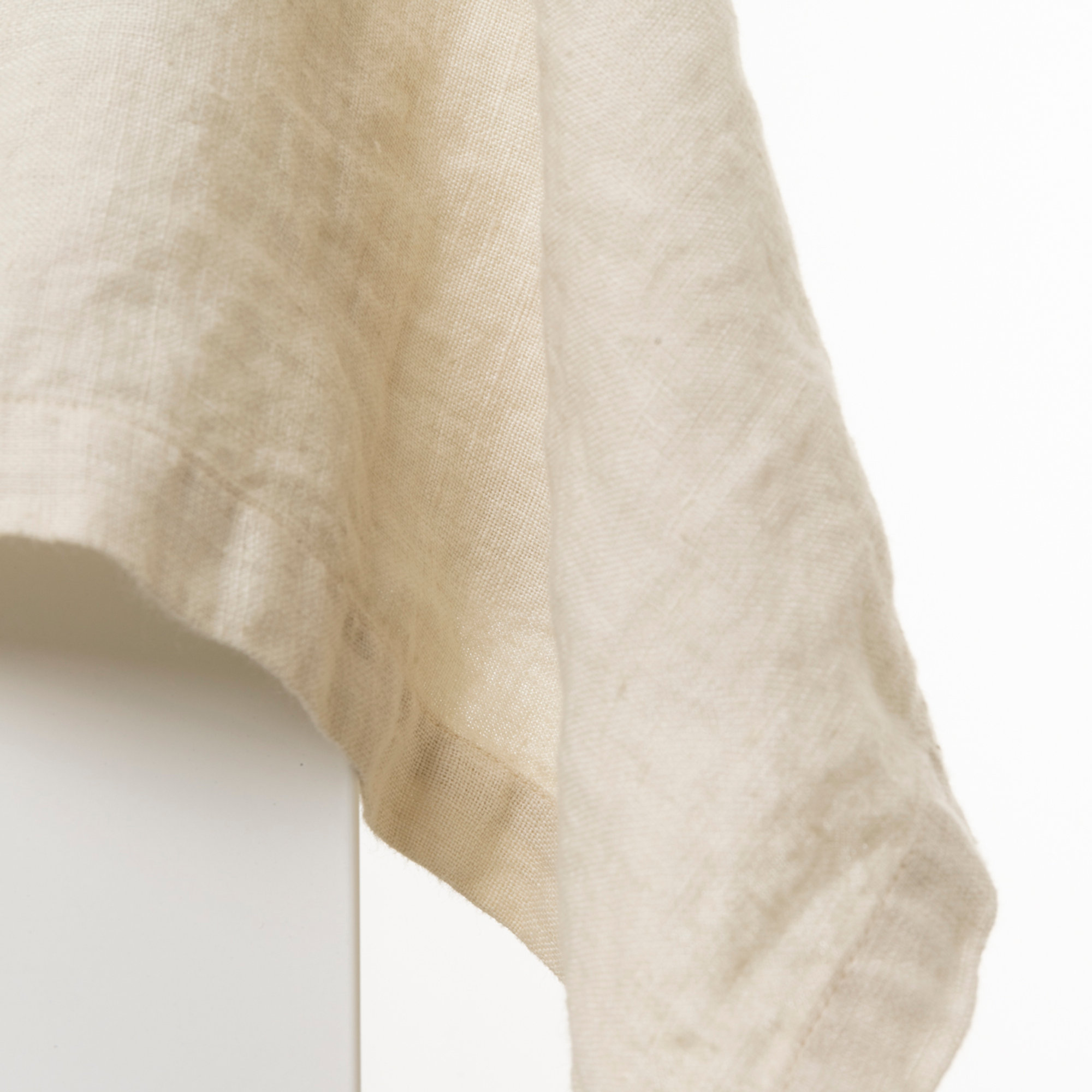 Livia tablecloth - no iron, sand Creole vista1