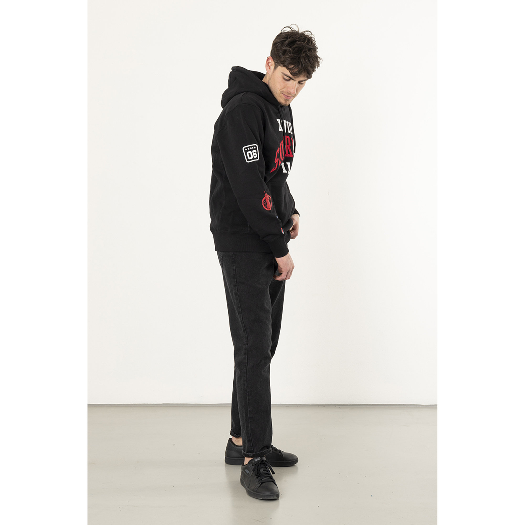 Superdry felpa con cappuccio e logo nera Superdry  vista2