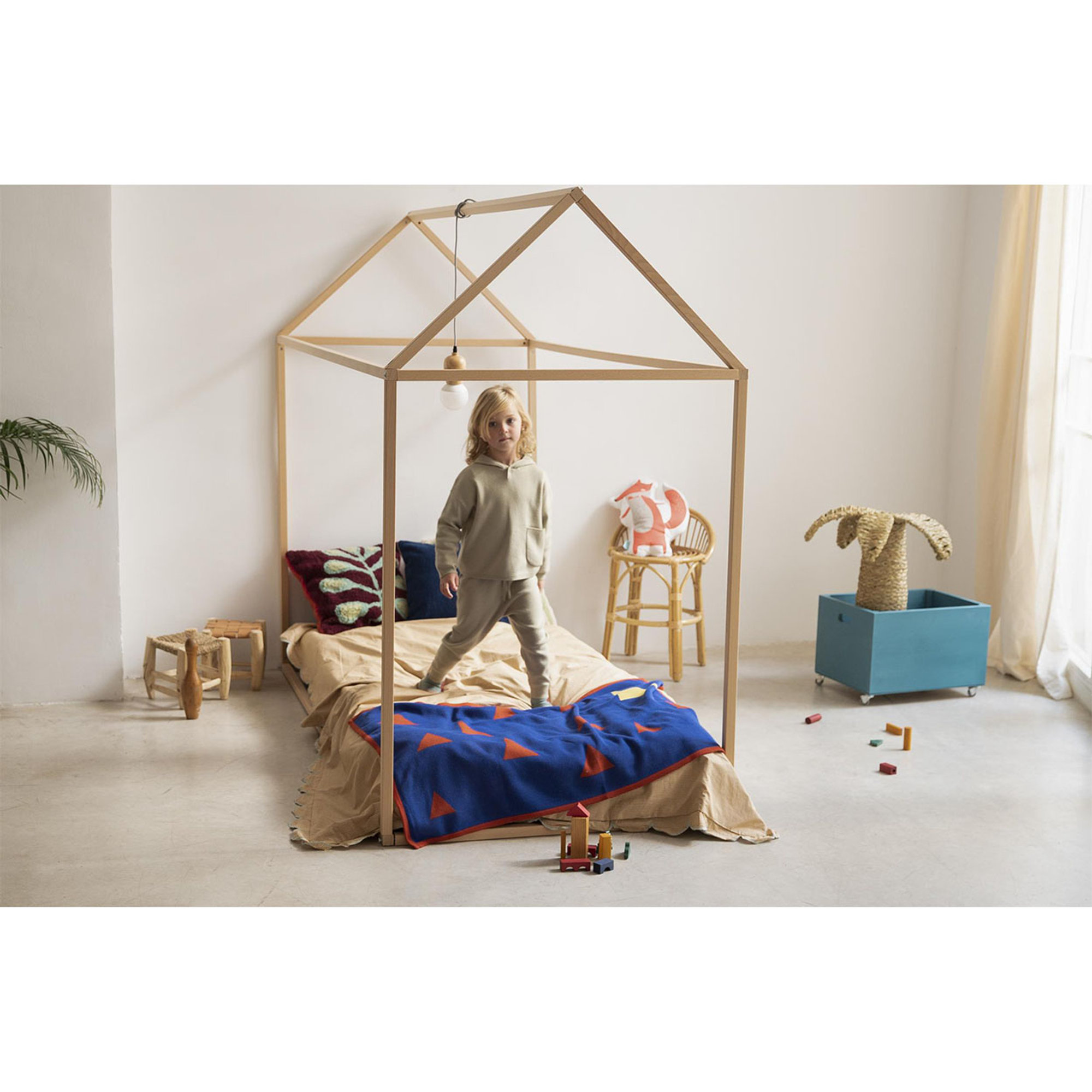 Lit Olivia de style Montessori (naturel) Su misura bambino vista5