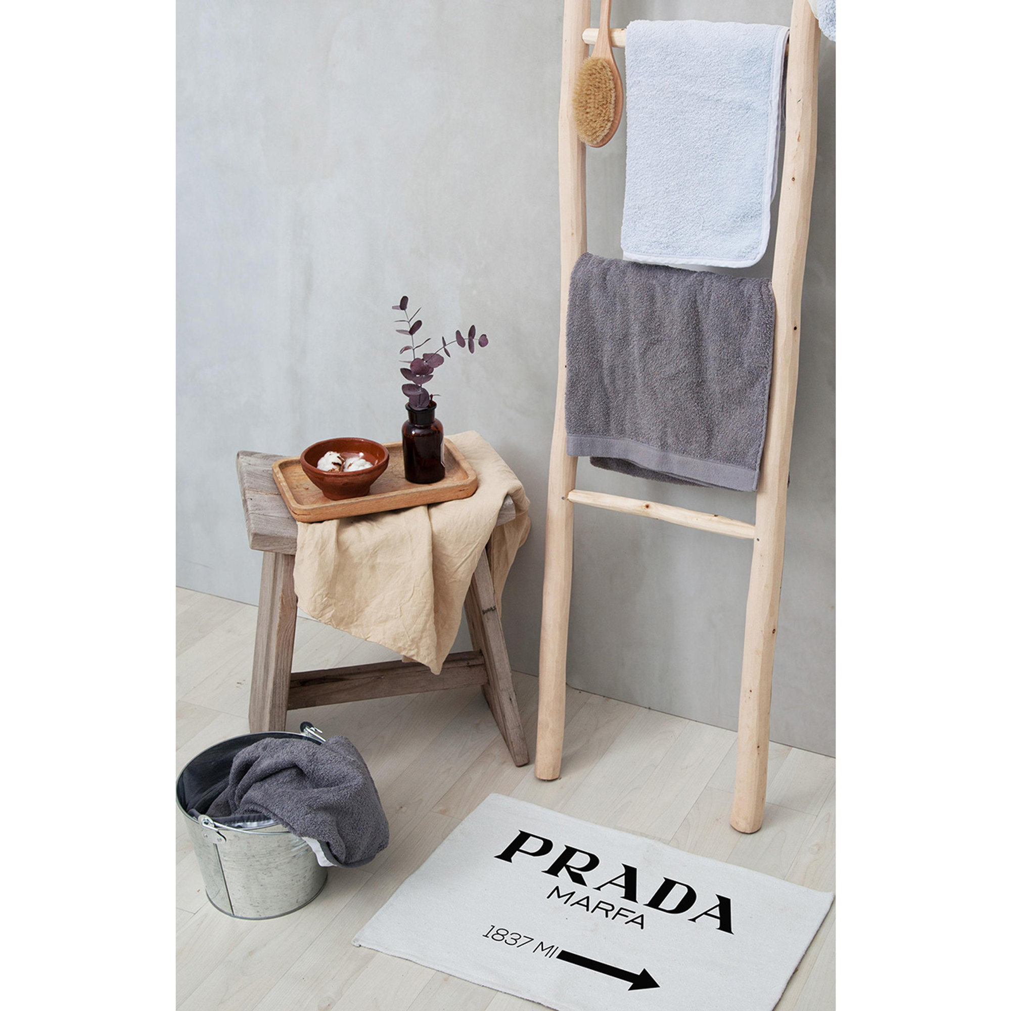 Tapis de bain - Prada Una casa in stile Frida Kahlo vista1
