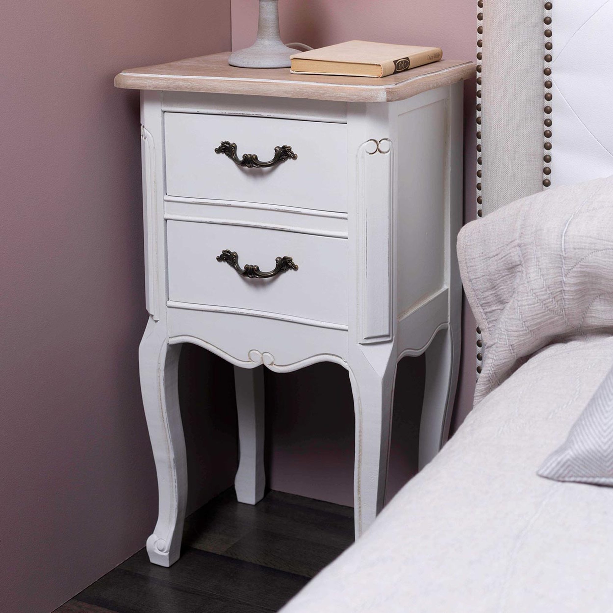 Mesita de noche Romantica Provenza 2 cajones 67 x 40 x 30 cm, madera natural lavada  Interni Bianco & Oro vista11