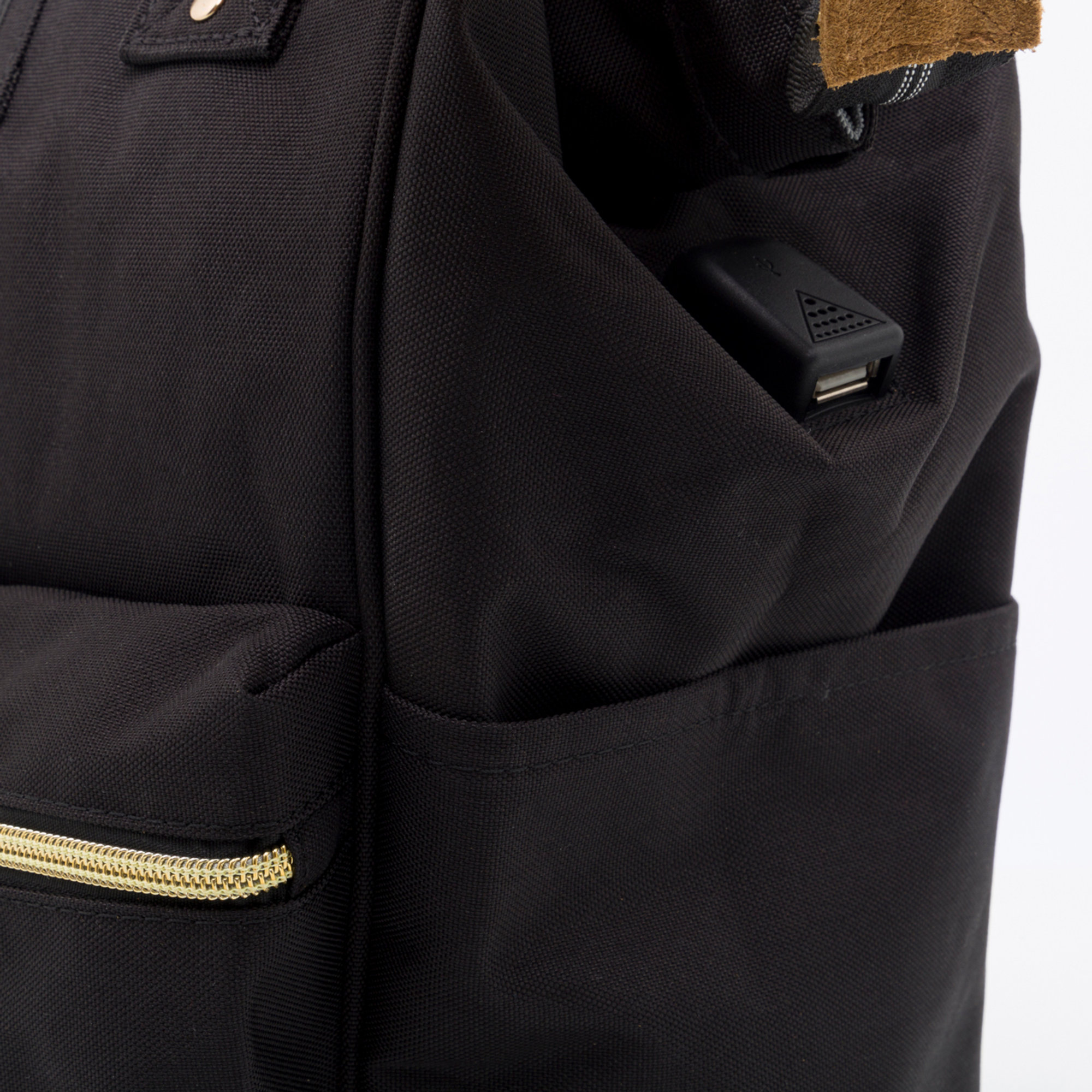 Himawari zaino con zip frontale nero Himawari vista1