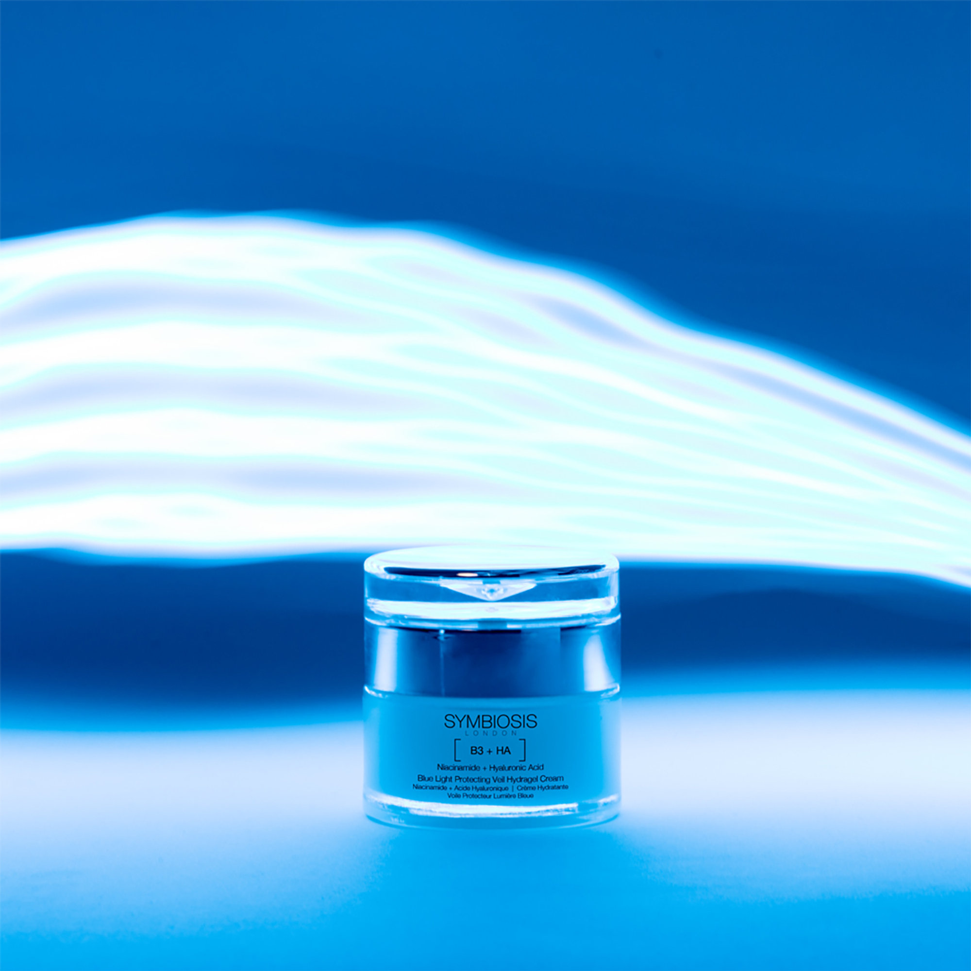 Niacinamide + Hyaluronic Acid Blue Light Protecting Veil Hydragel Cream - 50 ml SYMBIOSIS vista2