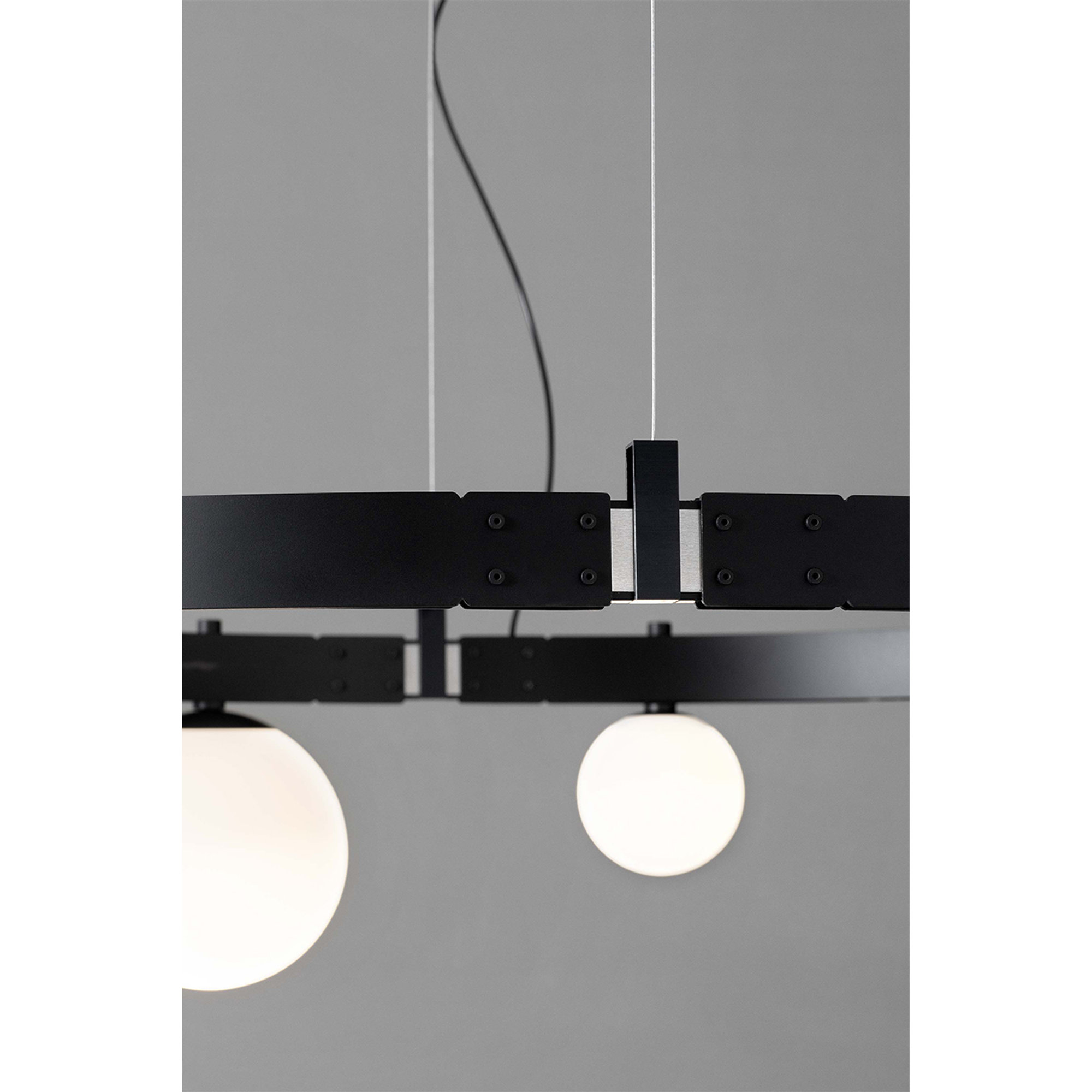 Lampada a sospensione STANT circolare grande, nero KARMAN vista7