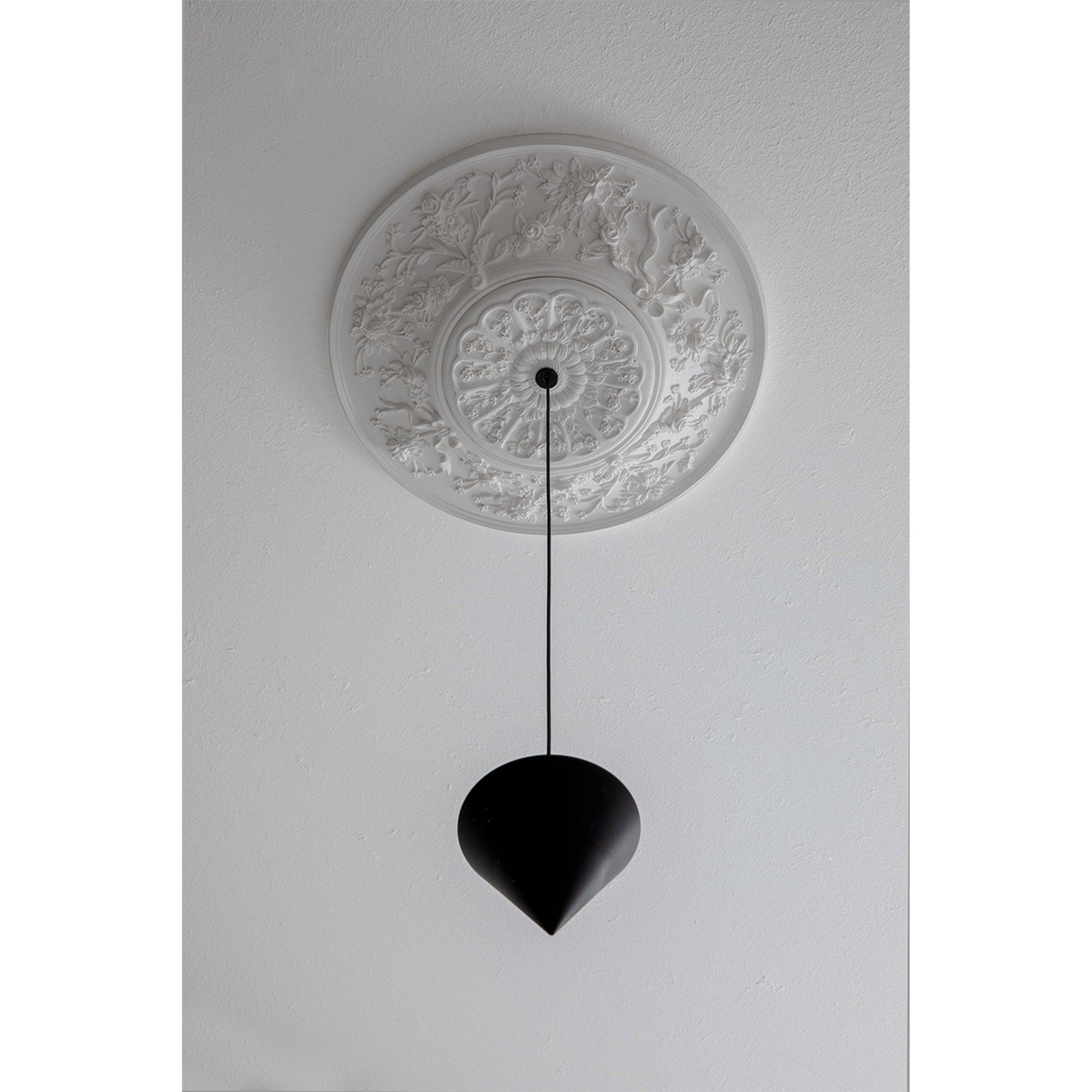 Lampada a sospensione MOONBLOOM piccola 1 cono, bianco/nero KARMAN vista1