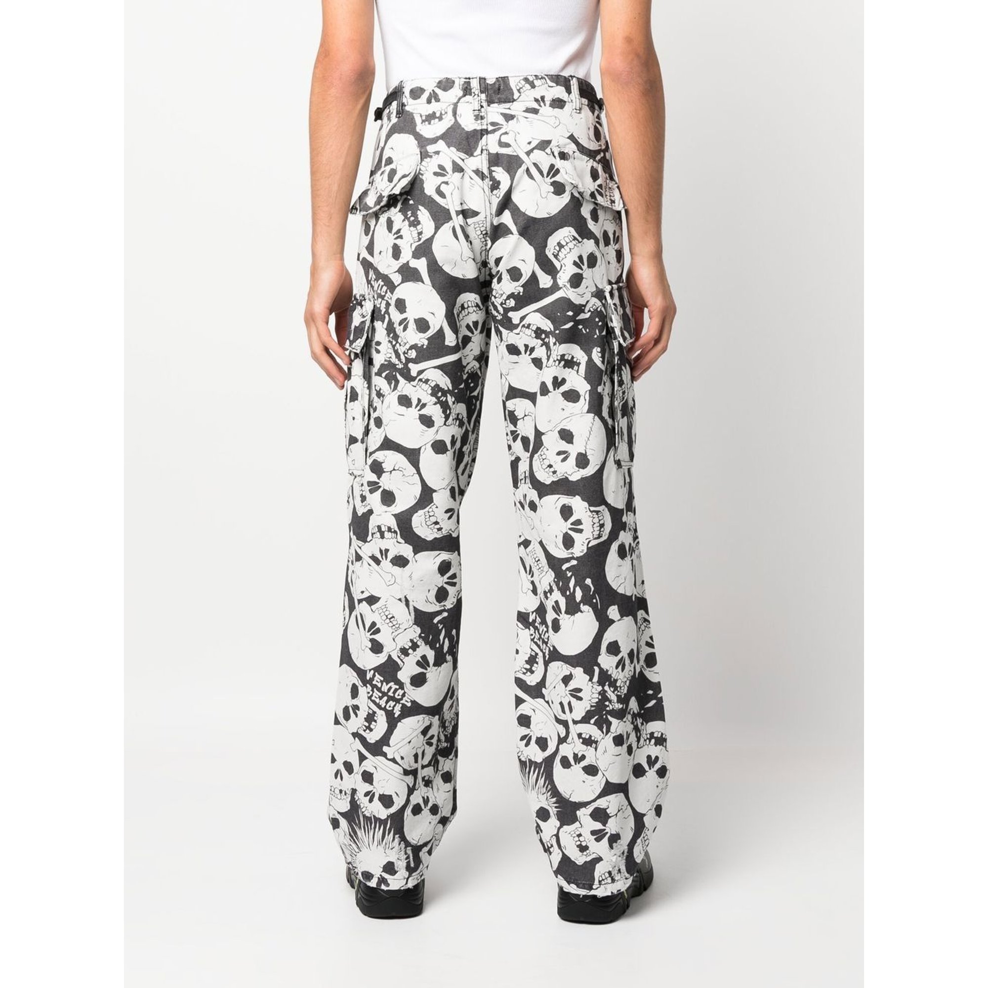 Pantalones tejidos con estampado de calaveras ERL vista3
