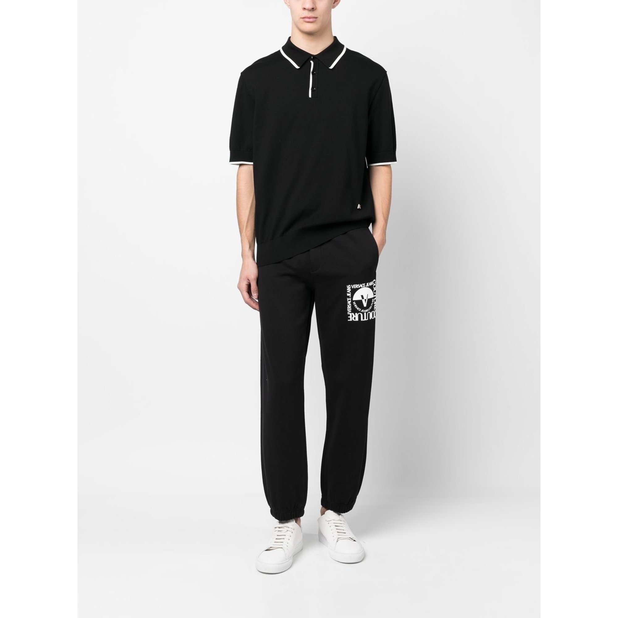 r Pantaloni Vemblem Square sm Versace Jeans Couture vista1