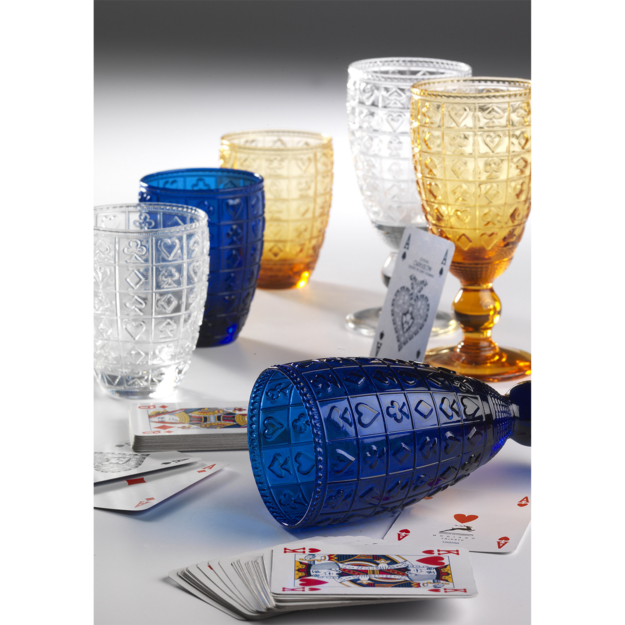 Ensemble de 6 pièces. Verre à pied Casino h.17 cm assortis Onlylux vista2