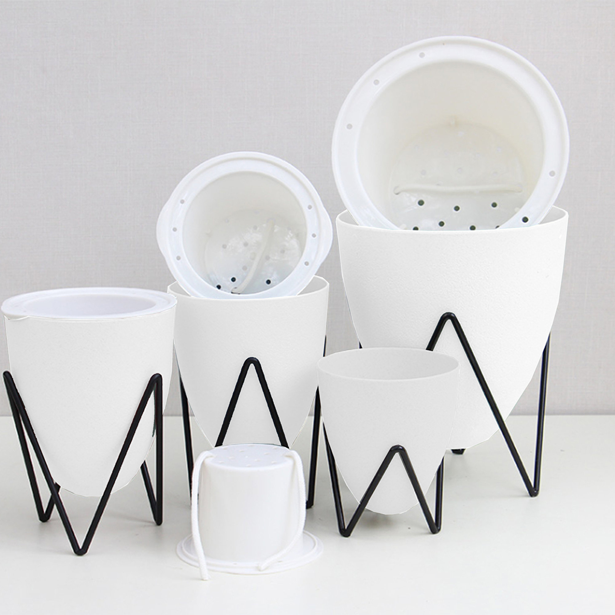 Vaso autoinnaffiante per esterno / interno Poppy Small, bianco Tomasucci special price vista3