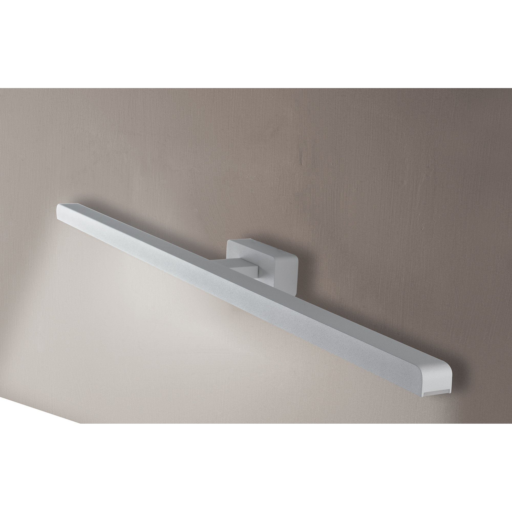 Lancer Black Led Wall Light For Outdoor 17w 3000k (Alda light) INTEC vista1