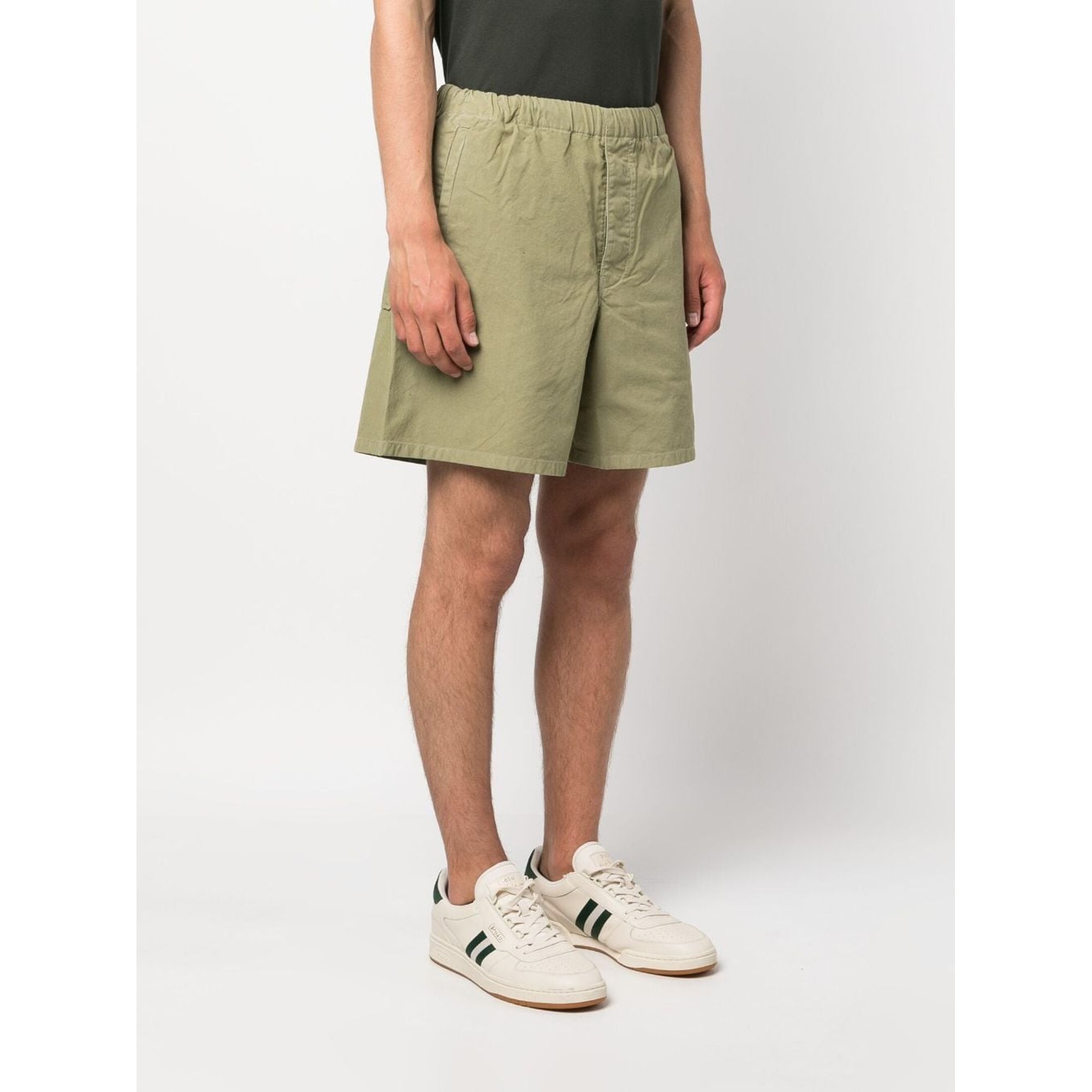 Dillon Short Barbour vista1