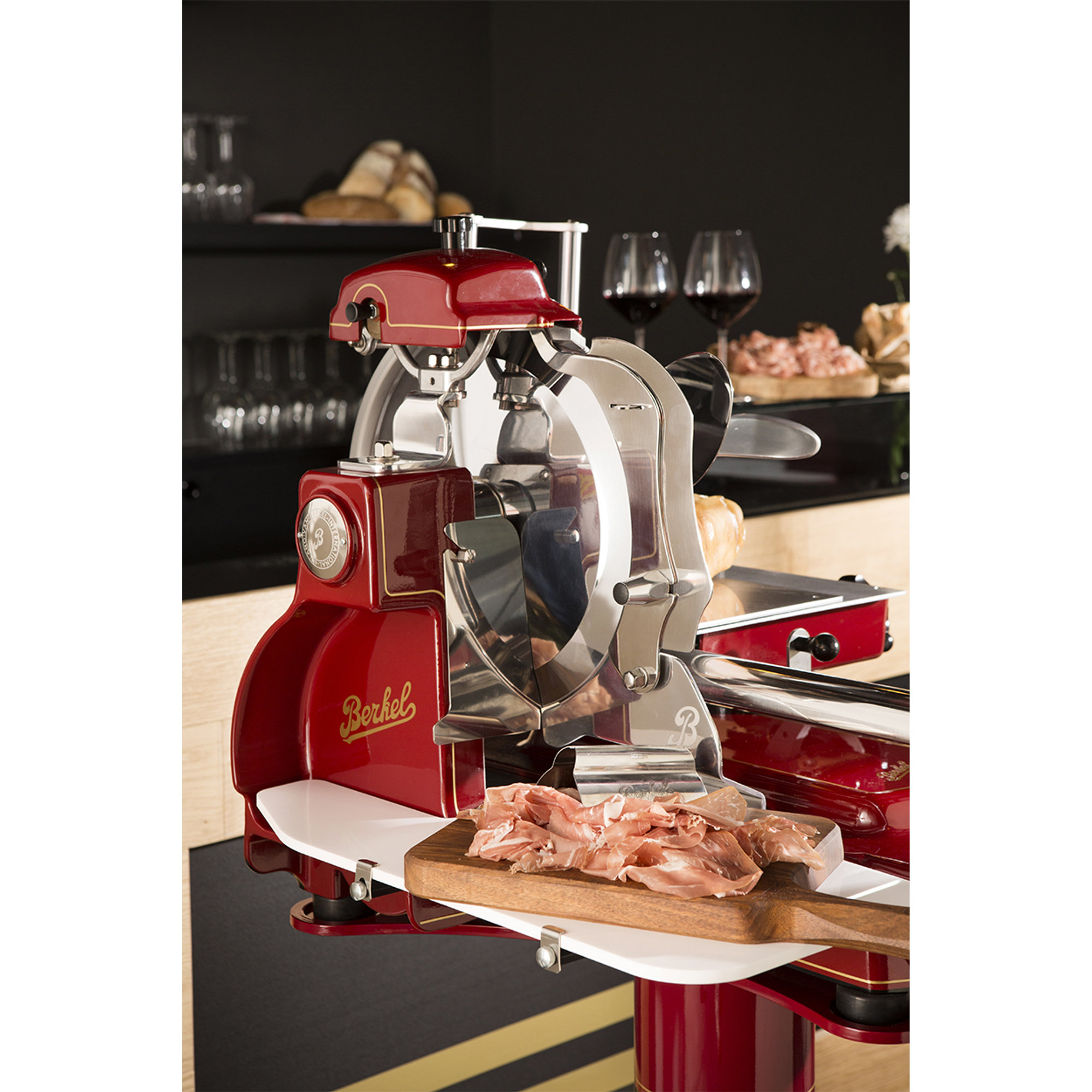 Affettatrice manuale a volano domestica B3, rosso Berkel vista4