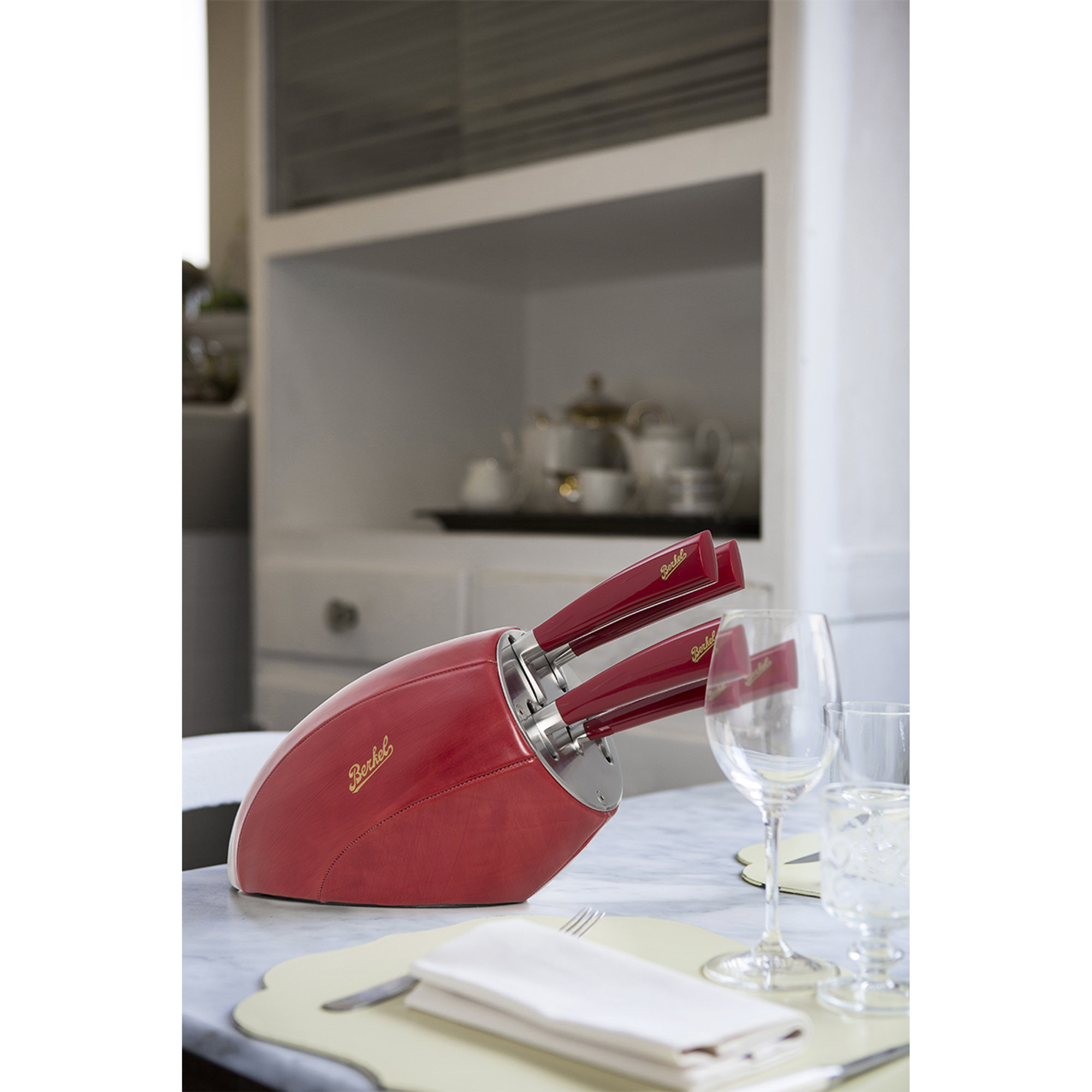 Ceppo Sense rot + 5-teiliges Messer-Set Elegance rot Berkel vista3