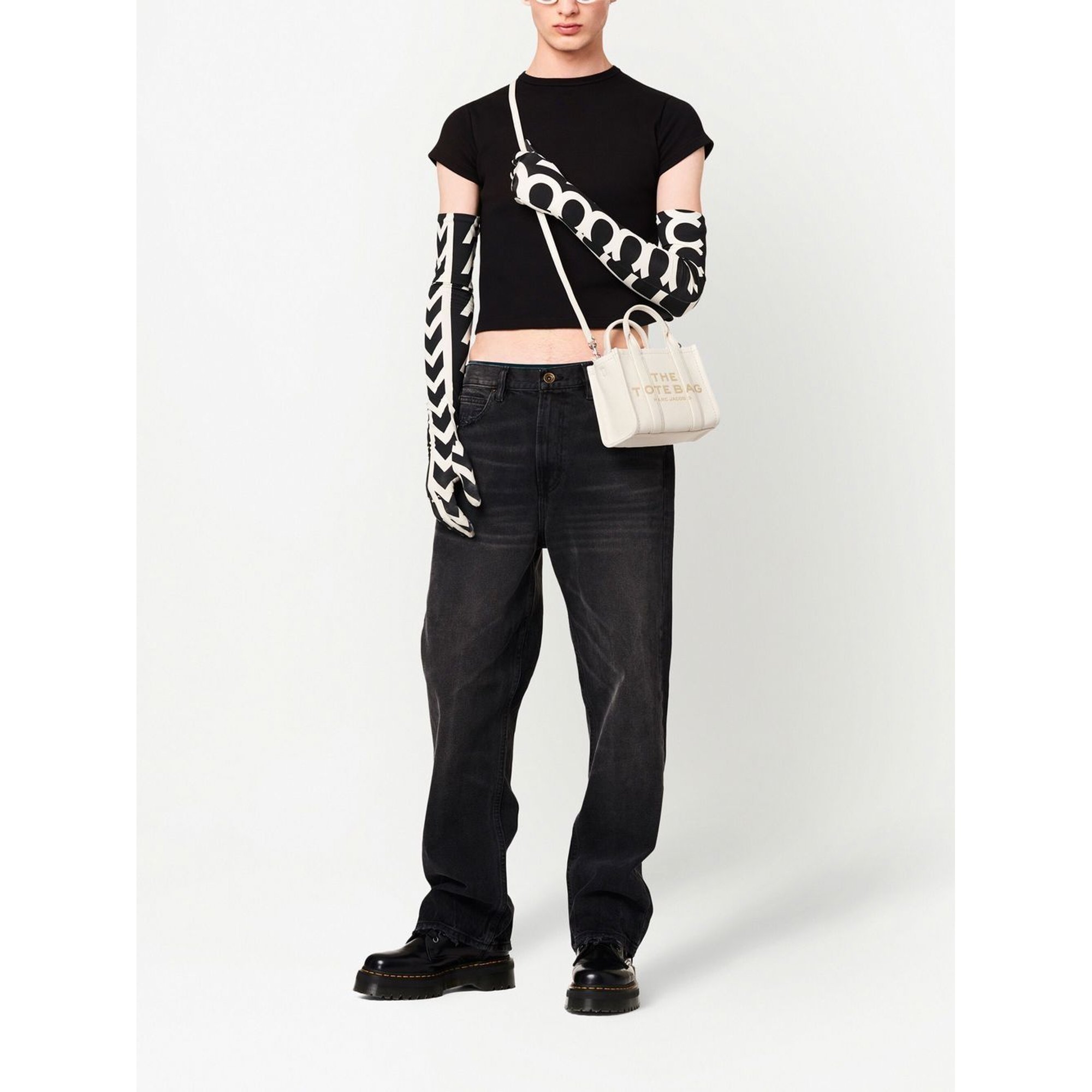 La micro borsa Marc Jacobs vista1