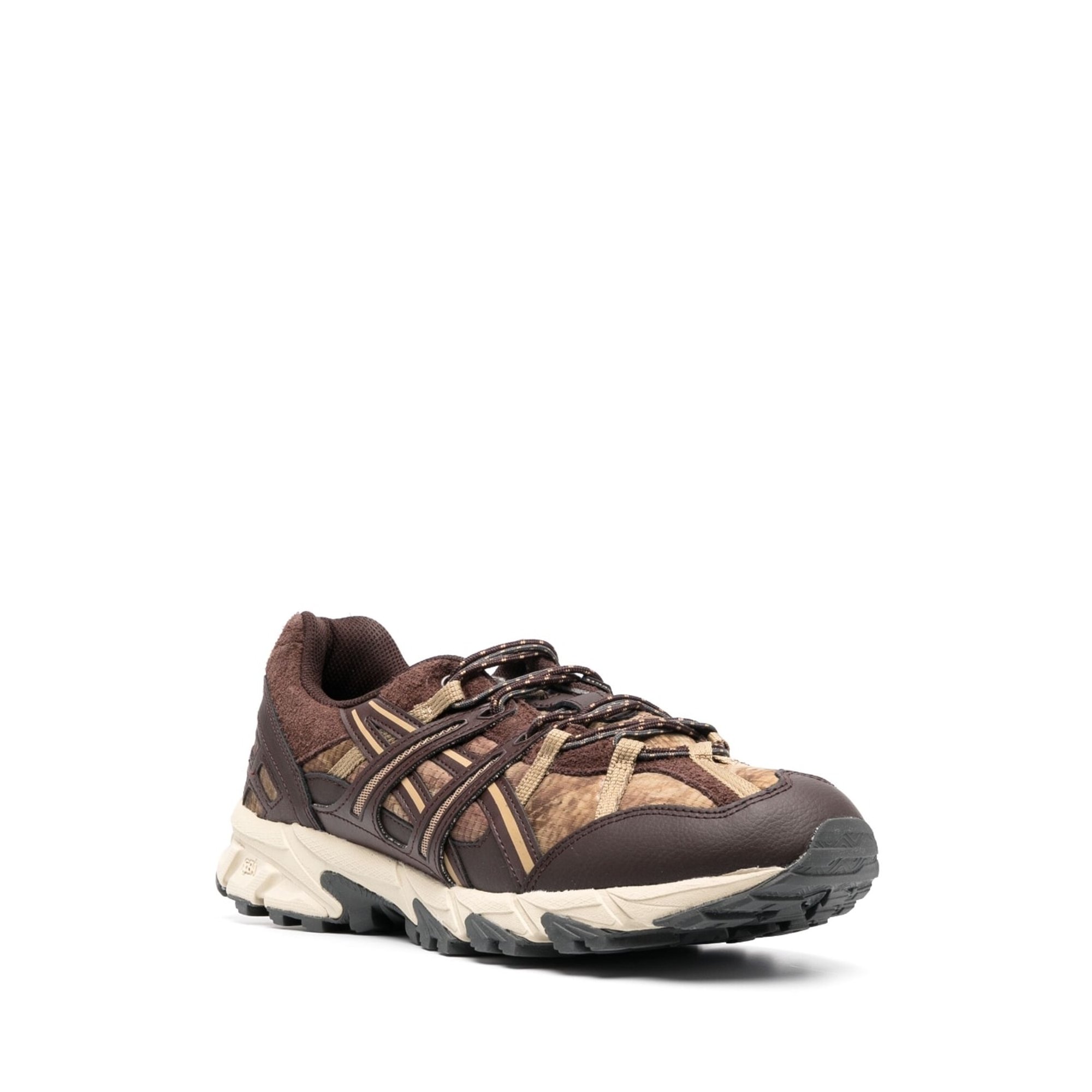 Gel-sonoma 15-50 Asics vista1