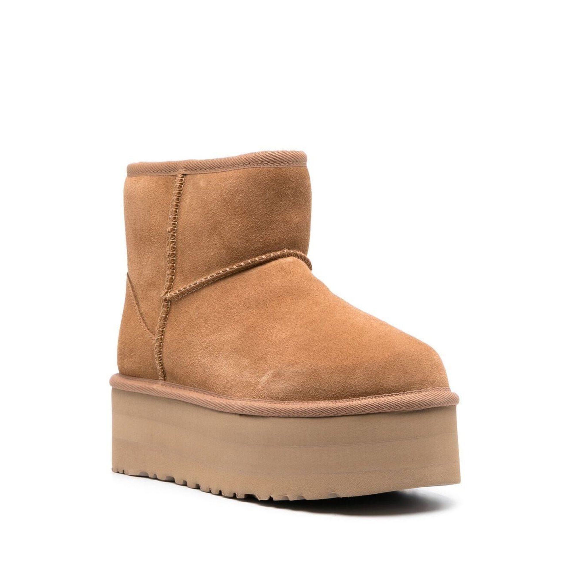 w Classic Mini Platform 1134991 Ugg vista1