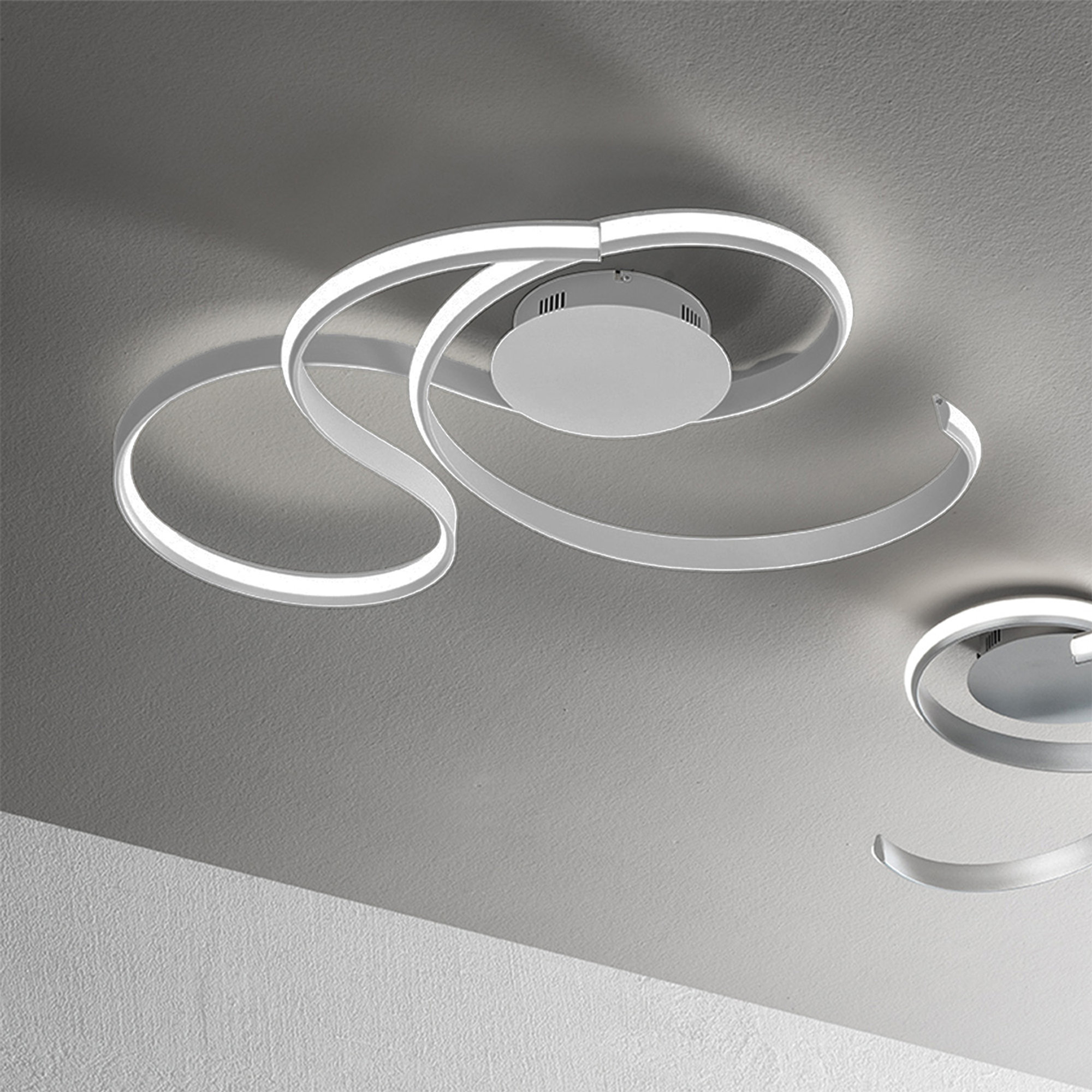Plafoniera LED TWIST in metallo verniciato, silver - grande Ondaluce vista2