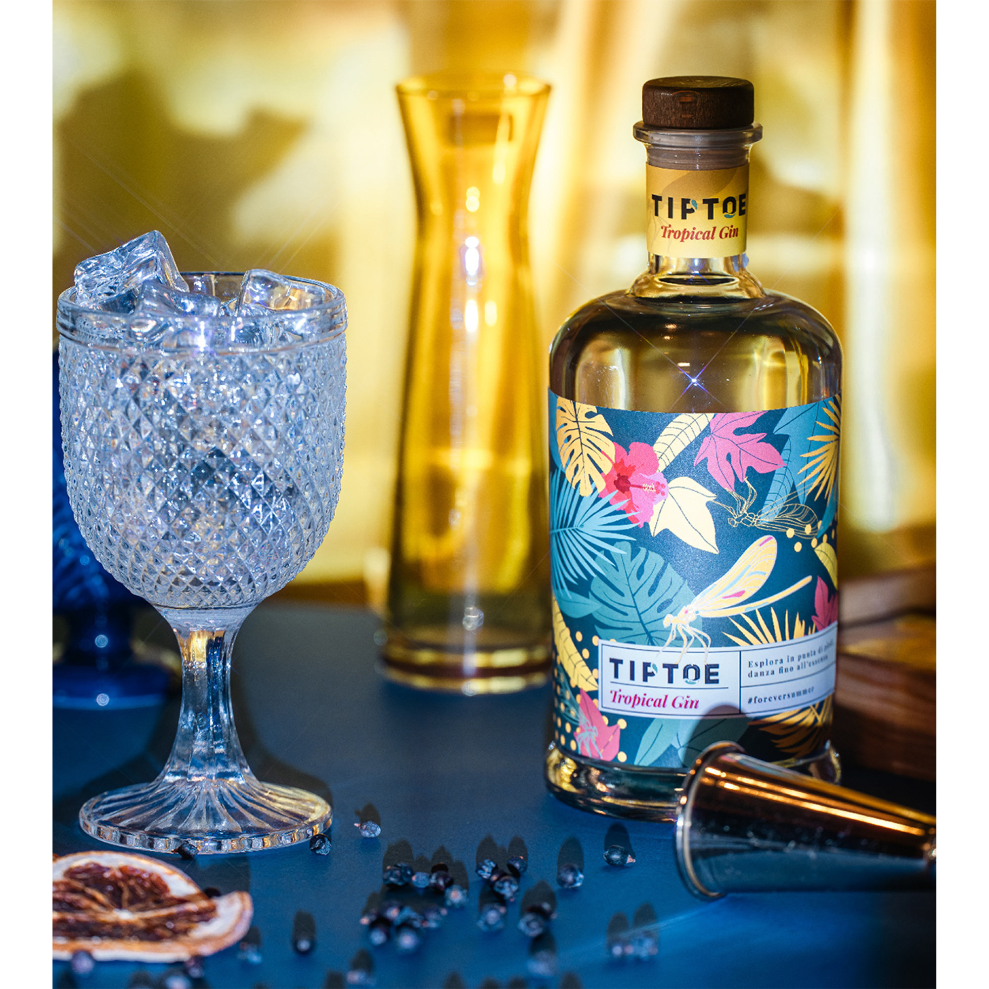 1 bottiglia - TIPTOE Tropical Gin Distilleria Pedro Ferreira vista2