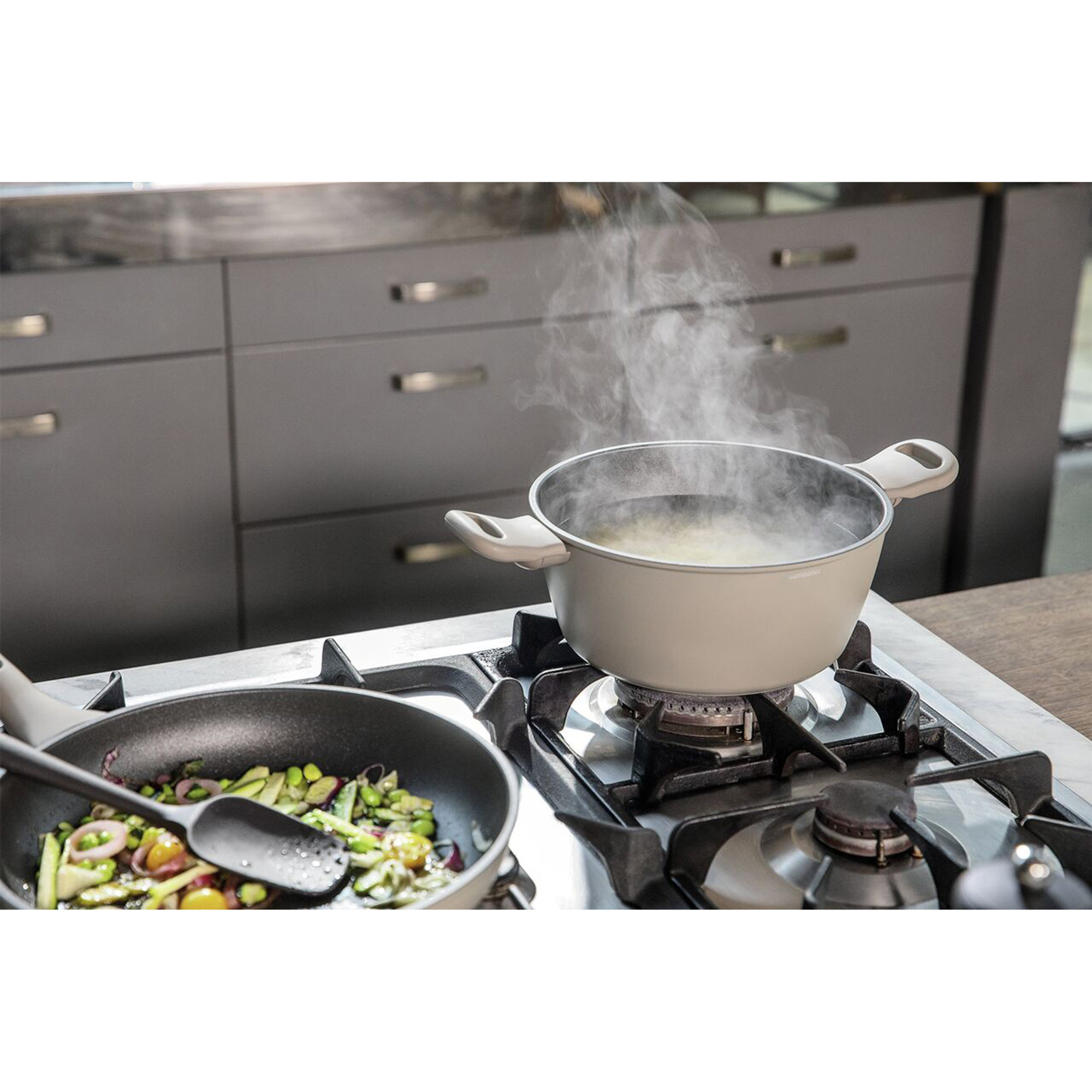 Casseruola alta 2 maniglie - Rotondo - Ø 24,0 cm - h 11,5 cm - 4,200 l - Silver Force Sambonet vista7
