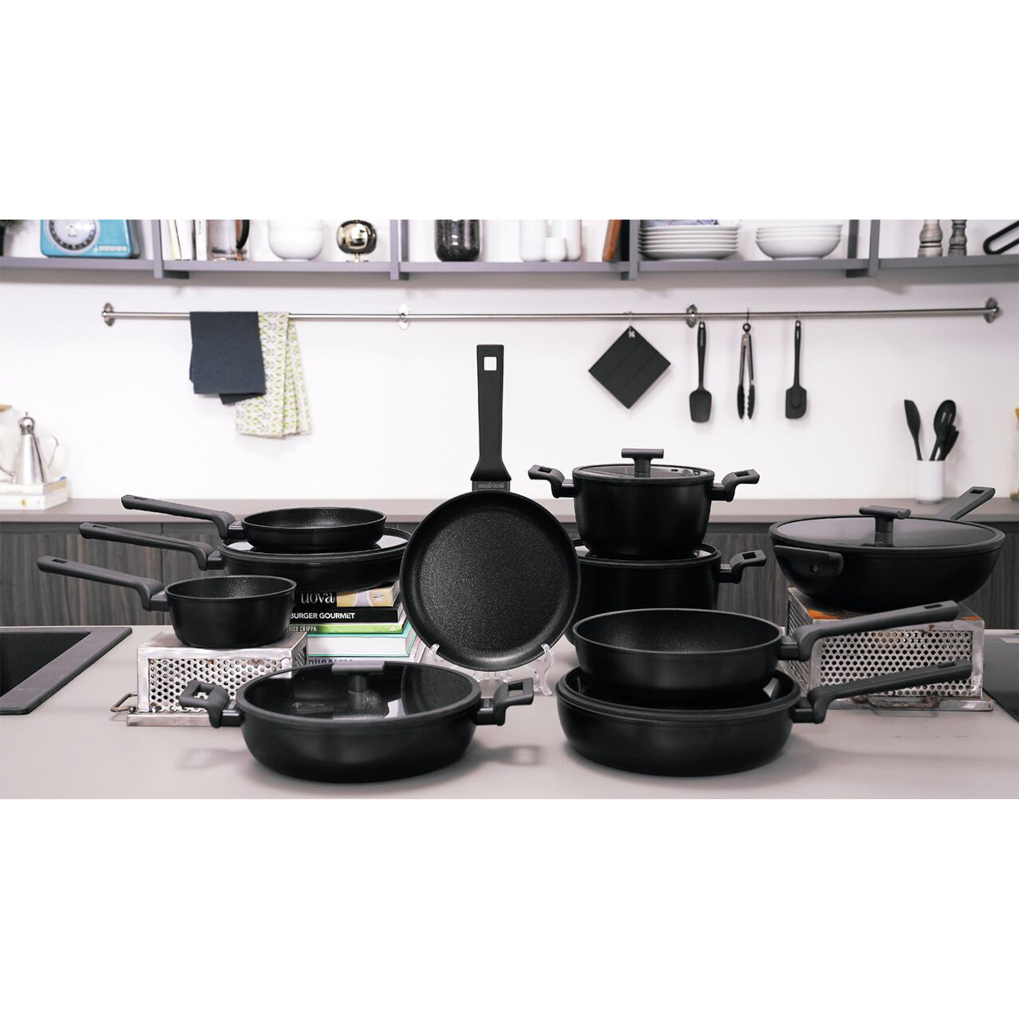 Casseruola alta 1 manico - Rotondo - Ø 16,0 cm - h 7,0 cm - 1,200 l - Titan Pro Double Induction Sambonet vista2