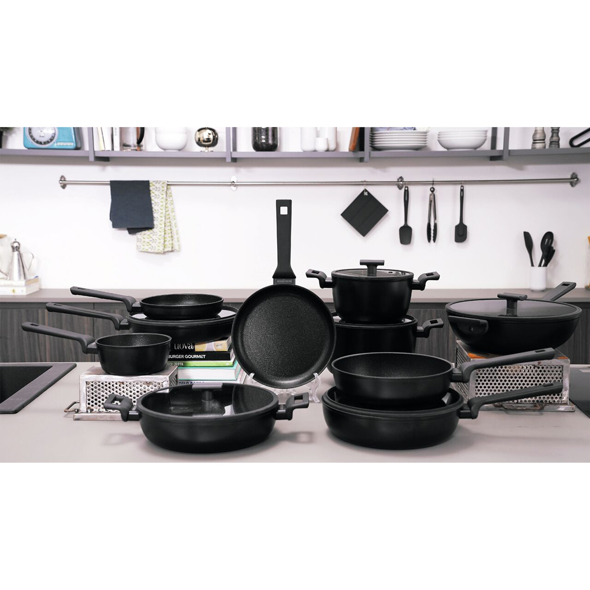Padella - Rotondo - Ø 20,0 cm - h 6,6 cm - 1,700 l - Titan Pro Double Induction Sambonet vista2