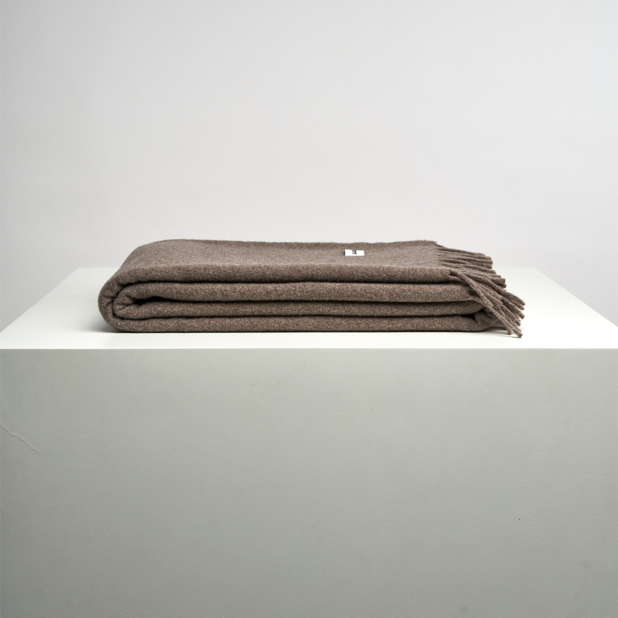 Collezione Essentials, modello MARTIN 135x180 Lagomoro vista1