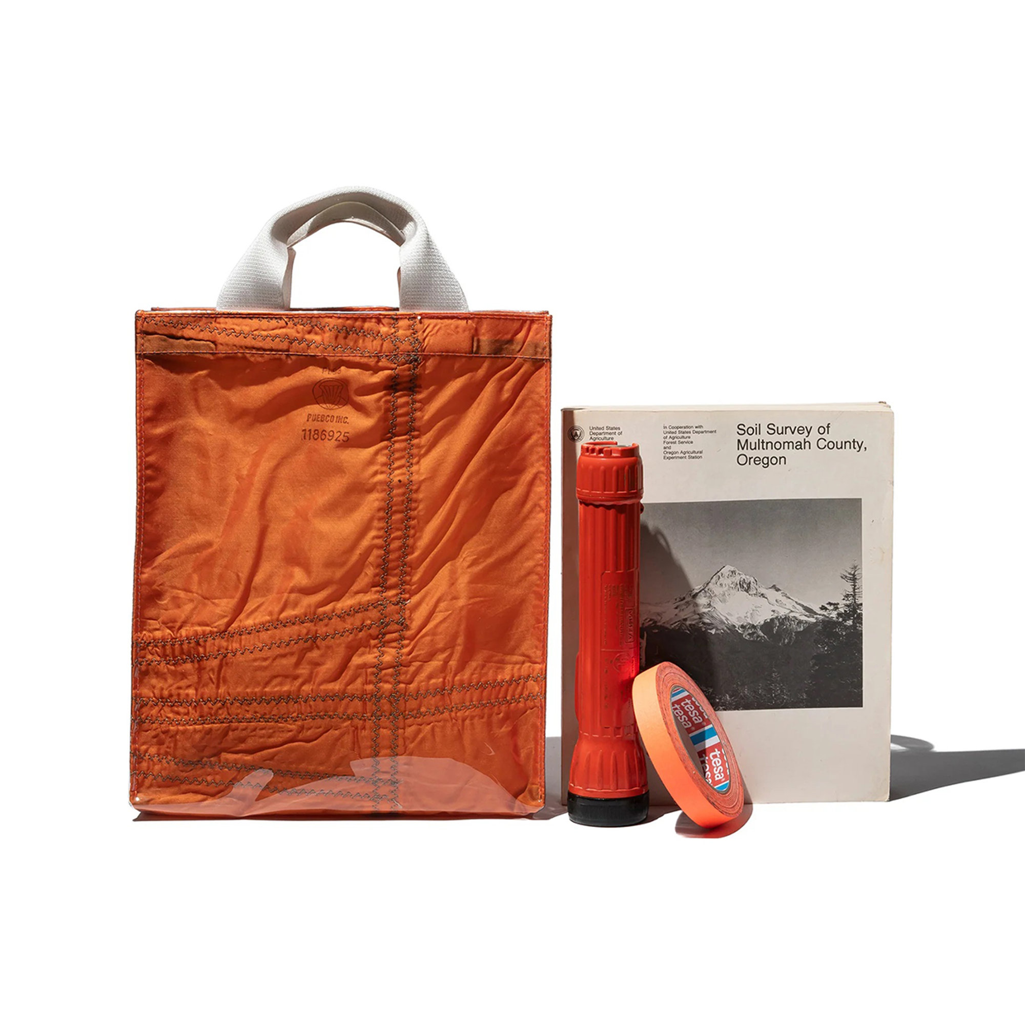 Dokumententasche mit Fallschirmstoff beschichtet / orange Puebco vista2
