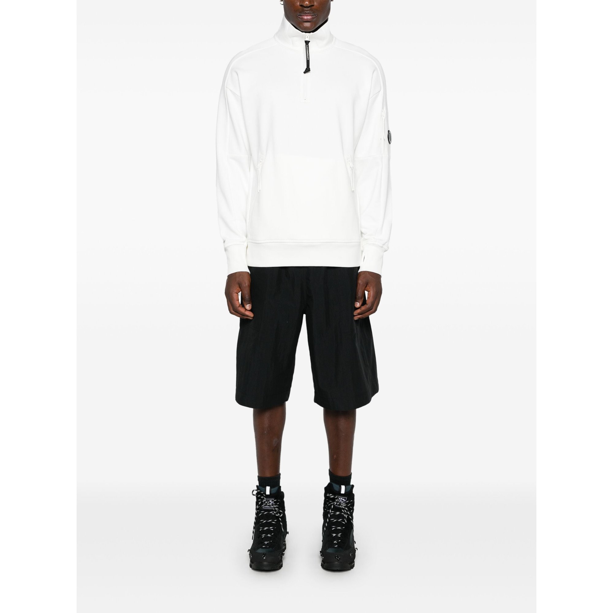 Diagonal Raised Fleece Half Zipped Sweatshirt 17cmss027a005086w CP Company vista1