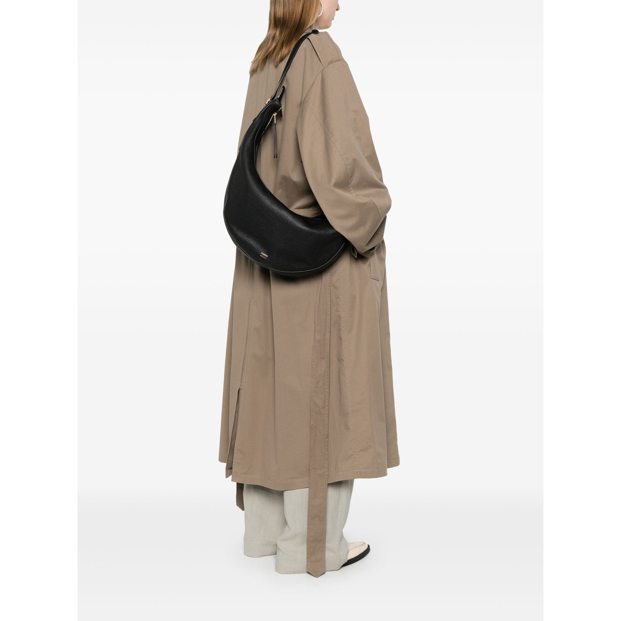 Augustina Hobo H6014798 Khaite vista1