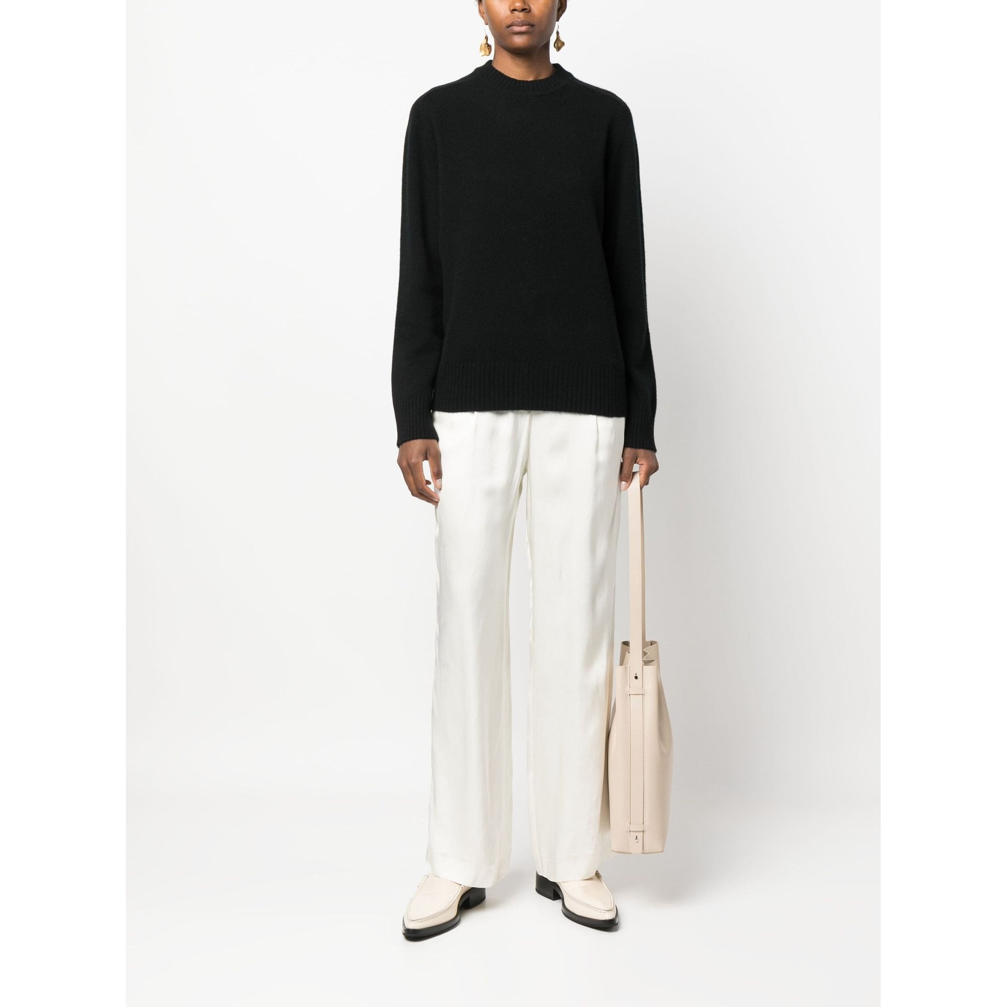 Pull Baltra Loulou Studio vista1