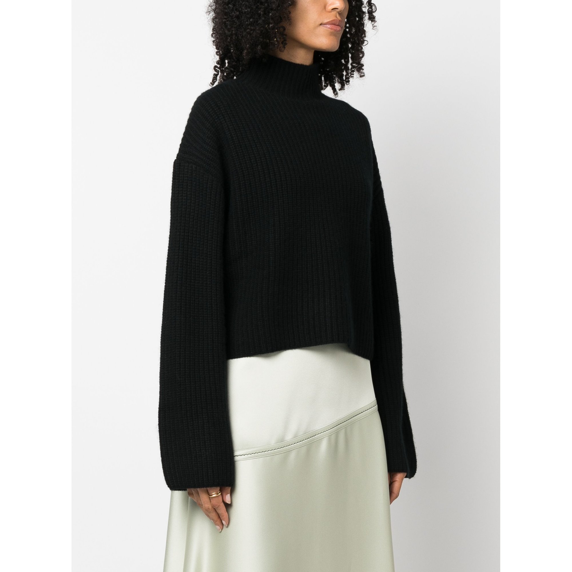 Funnel Neck Sweater Faro Loulou Studio vista3