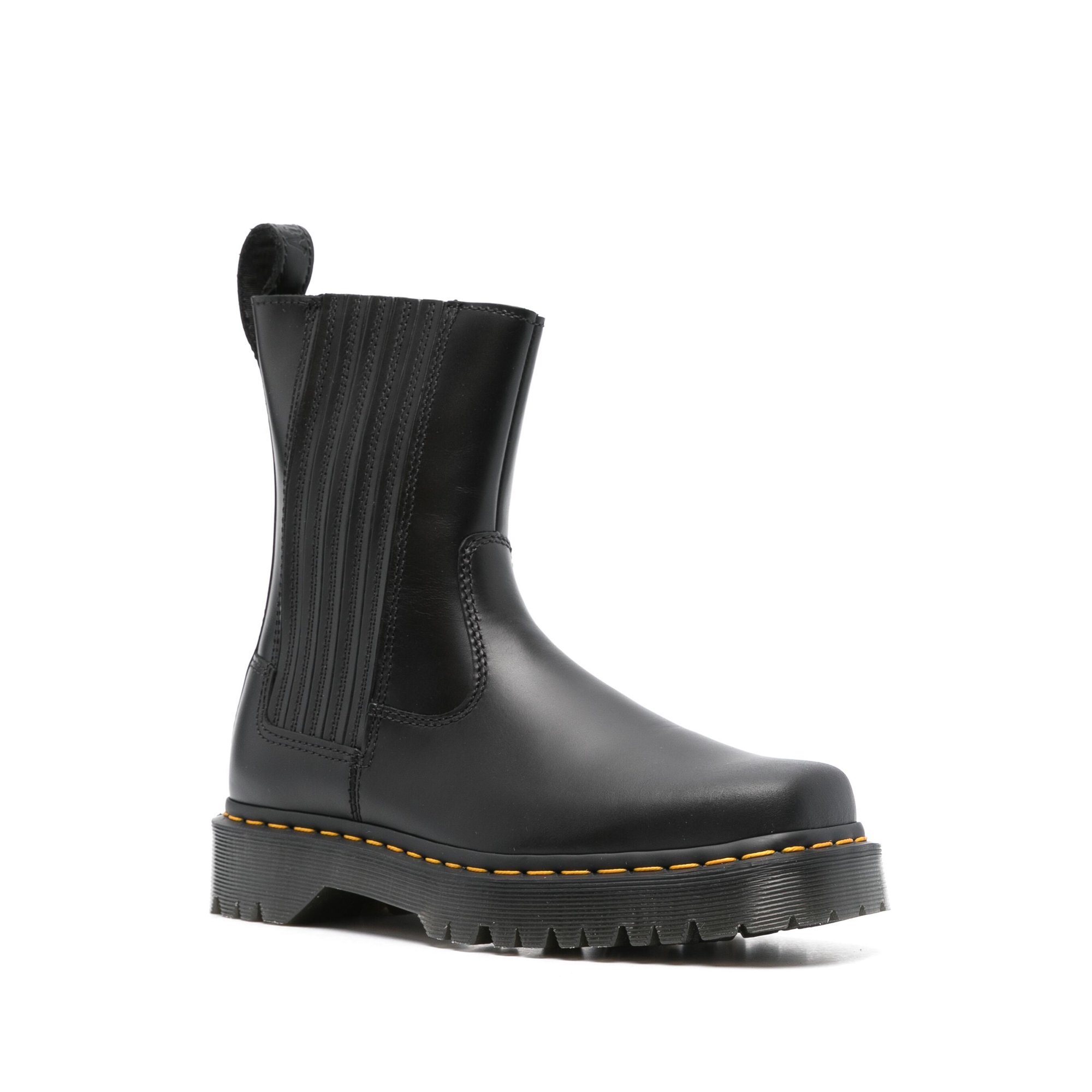 Amaayah lo 31950001 Dr. Martens  vista1
