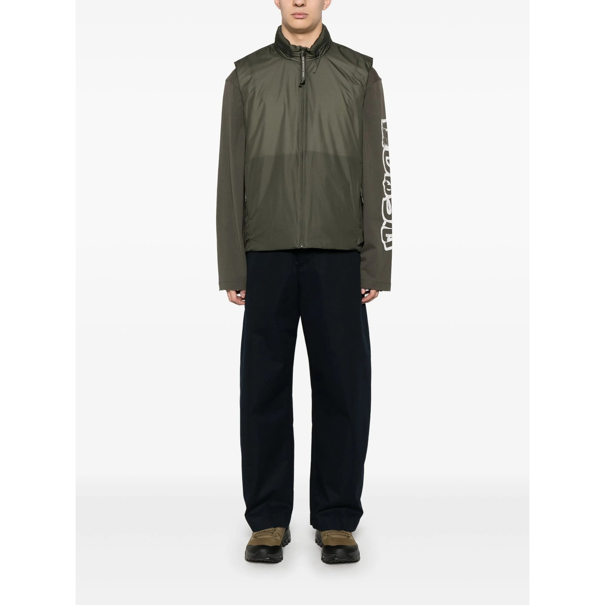 Vest  Vest 18clve003a110033a CP Company vista1