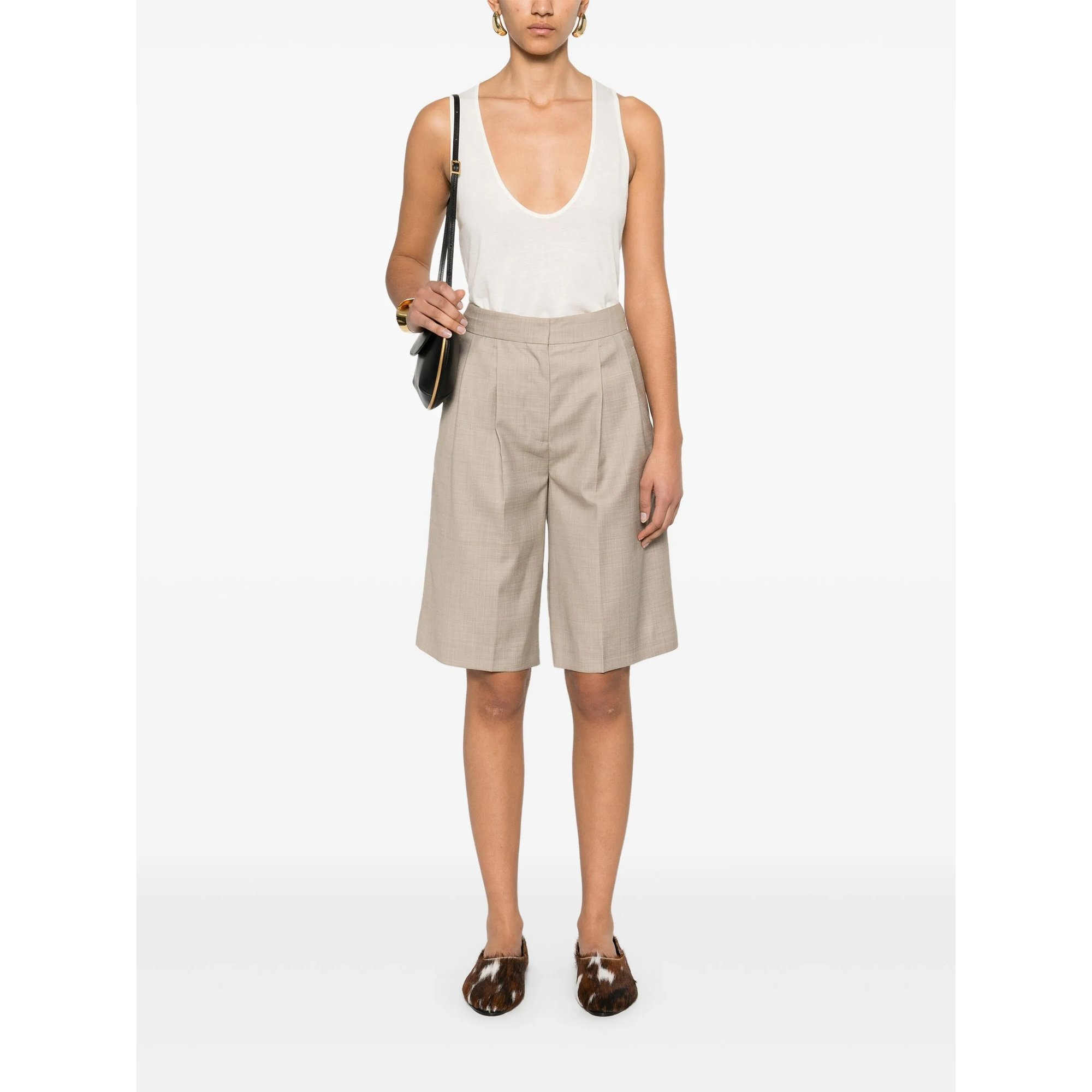 Tailored Bermuda Shorts Soan Loulou Studio vista1