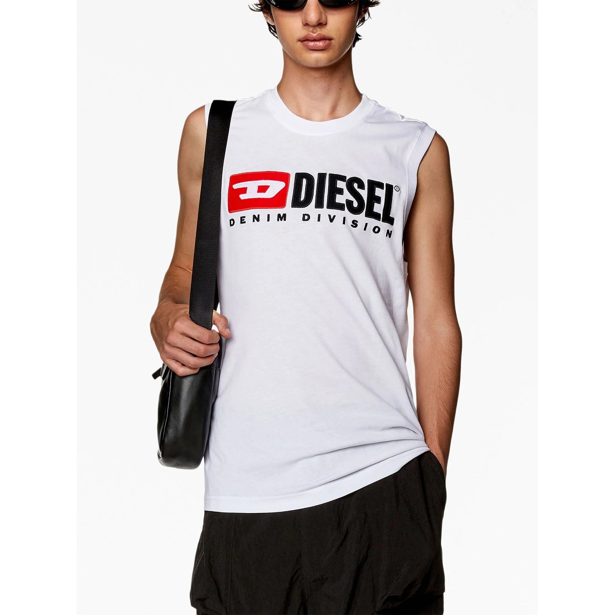 T-isco-div A105080grai Diesel  vista2