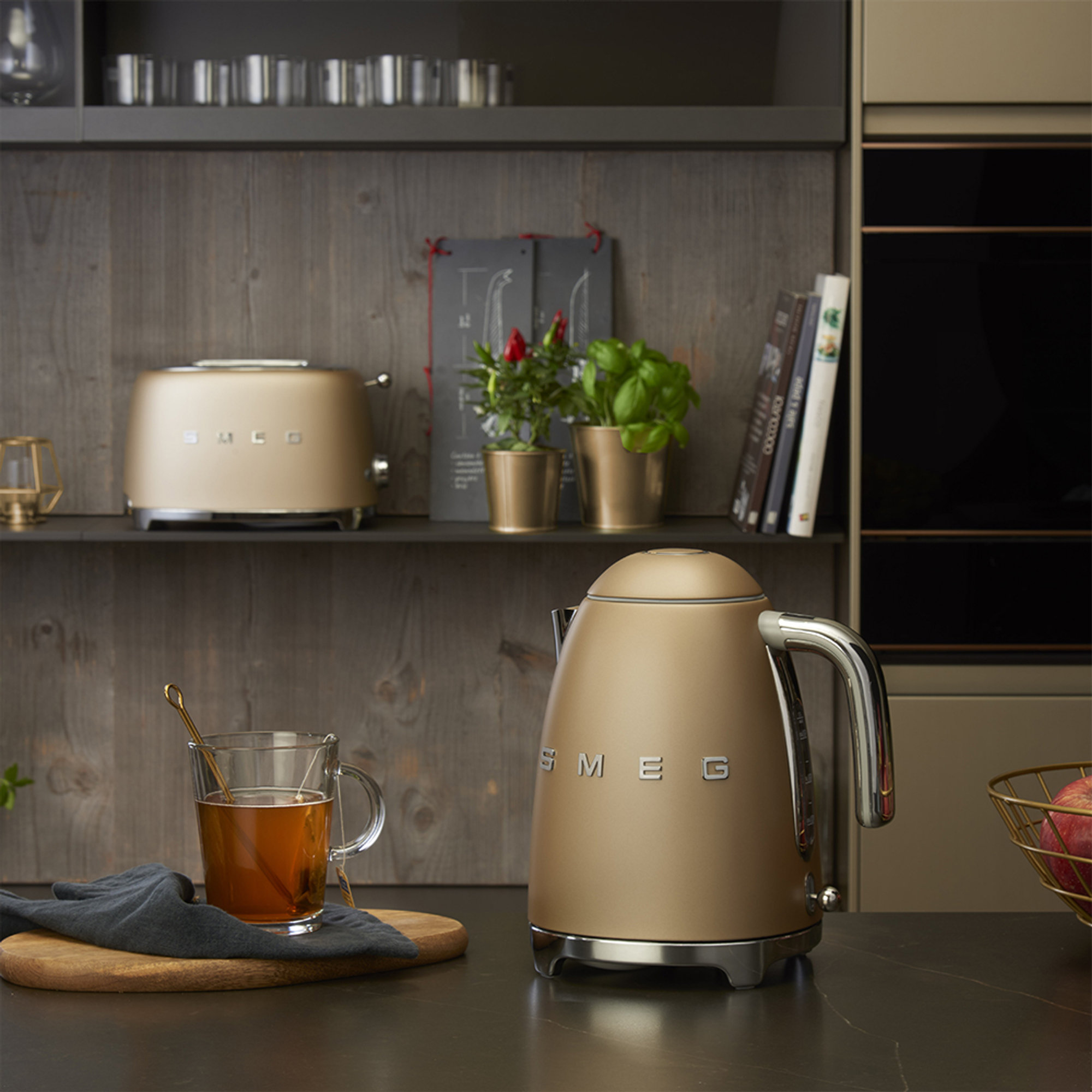Bollitore Standard Decorato Speciale KLF03CHMEU smeg vista6