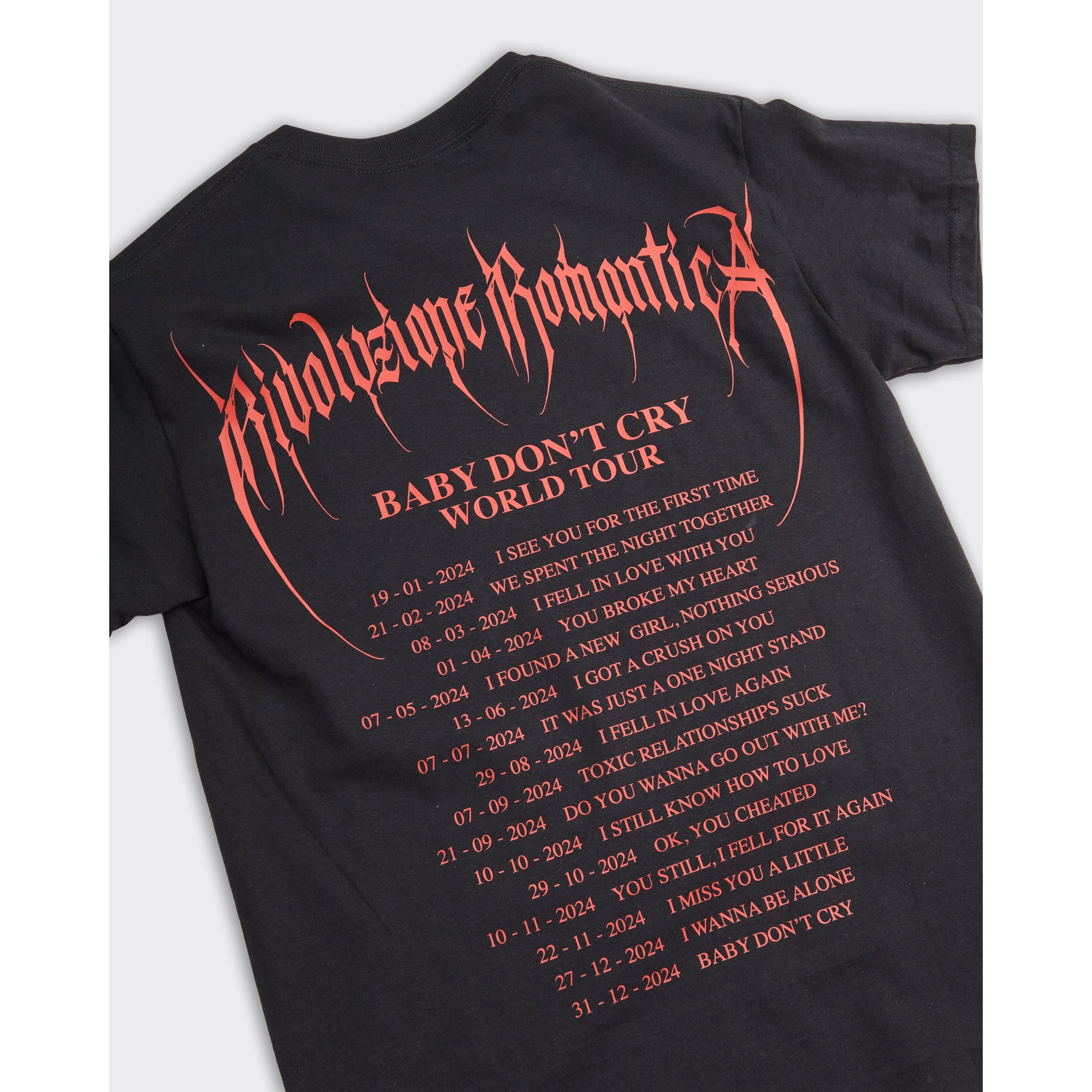T-shirt Amore Tour Nera Rivoluzione Romantica vista1