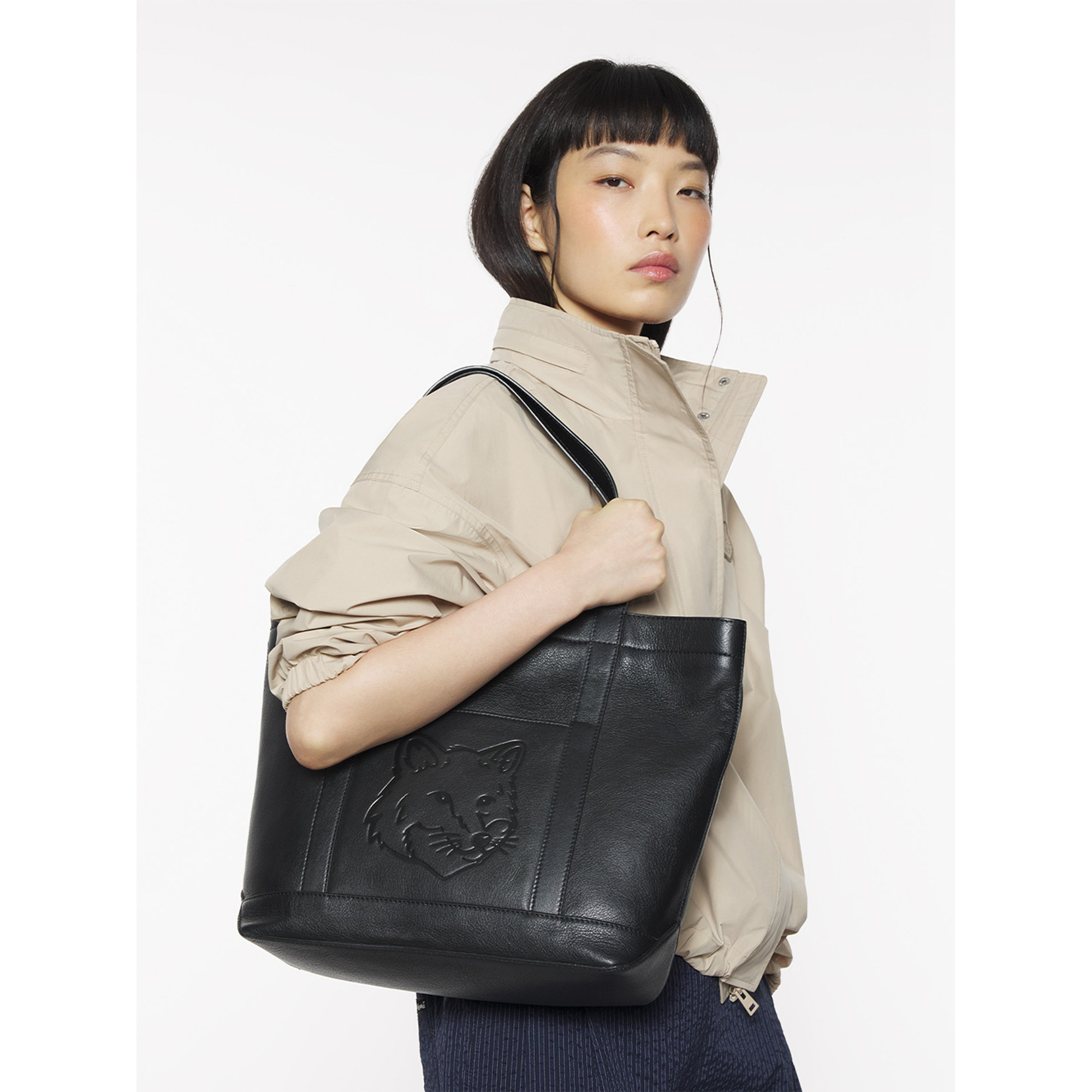 Fox Head Leather Medium Tote Ow05110lc0045 Maison Kitsuné vista1