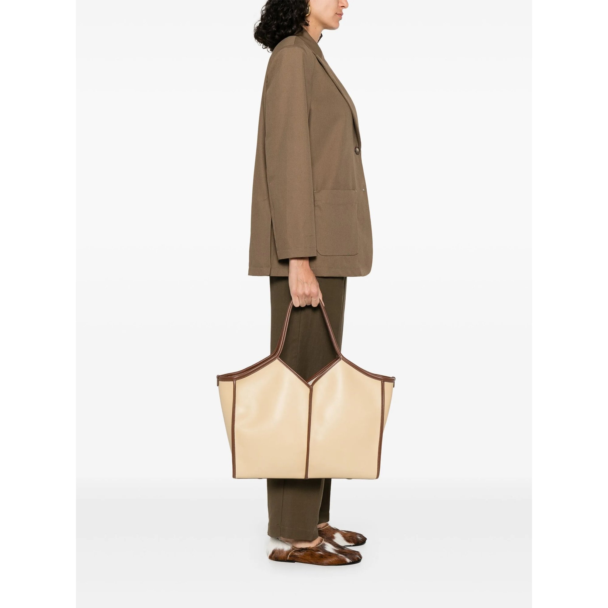 Calella Squared Medium Leather Hereu vista1