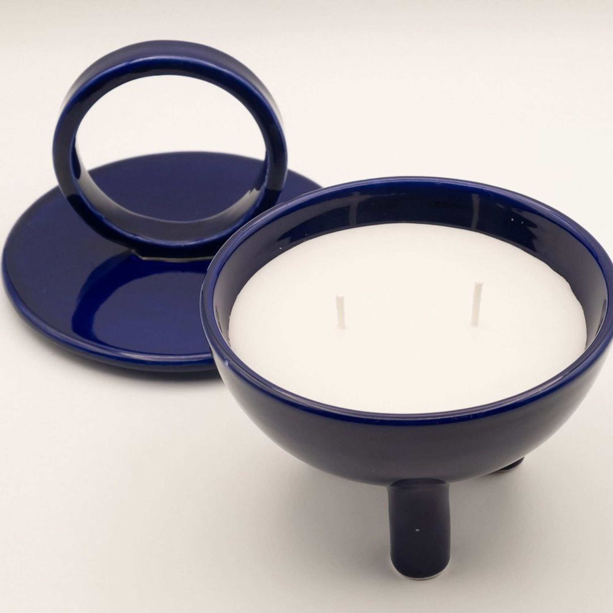Saline-based Fragrance With Notes of Vanilla, Lily of The Valley And Ylang-ylang - 300g C`era Fragrance vista3
