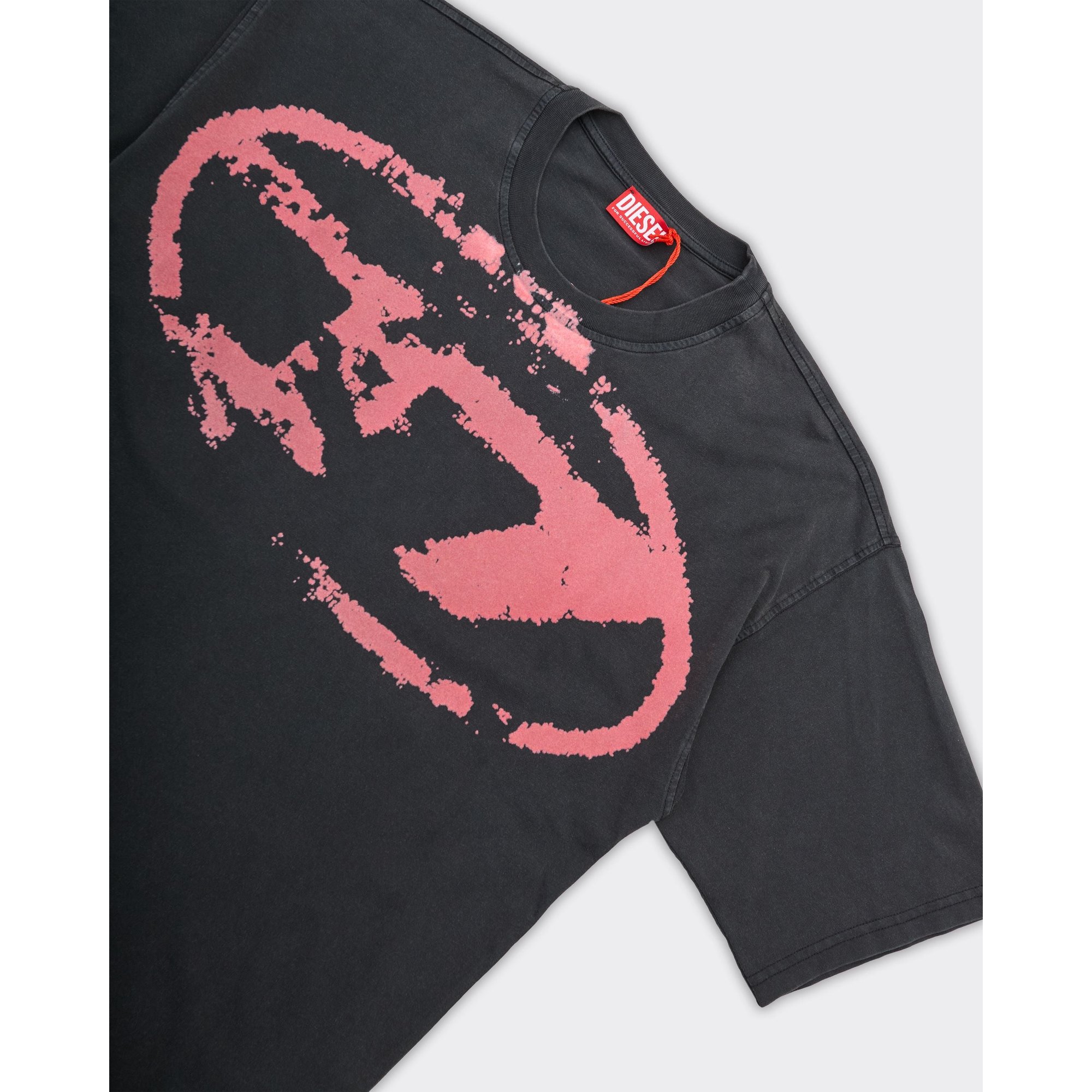 T-shirt T-boxt-r21 Nera Diesel  vista2