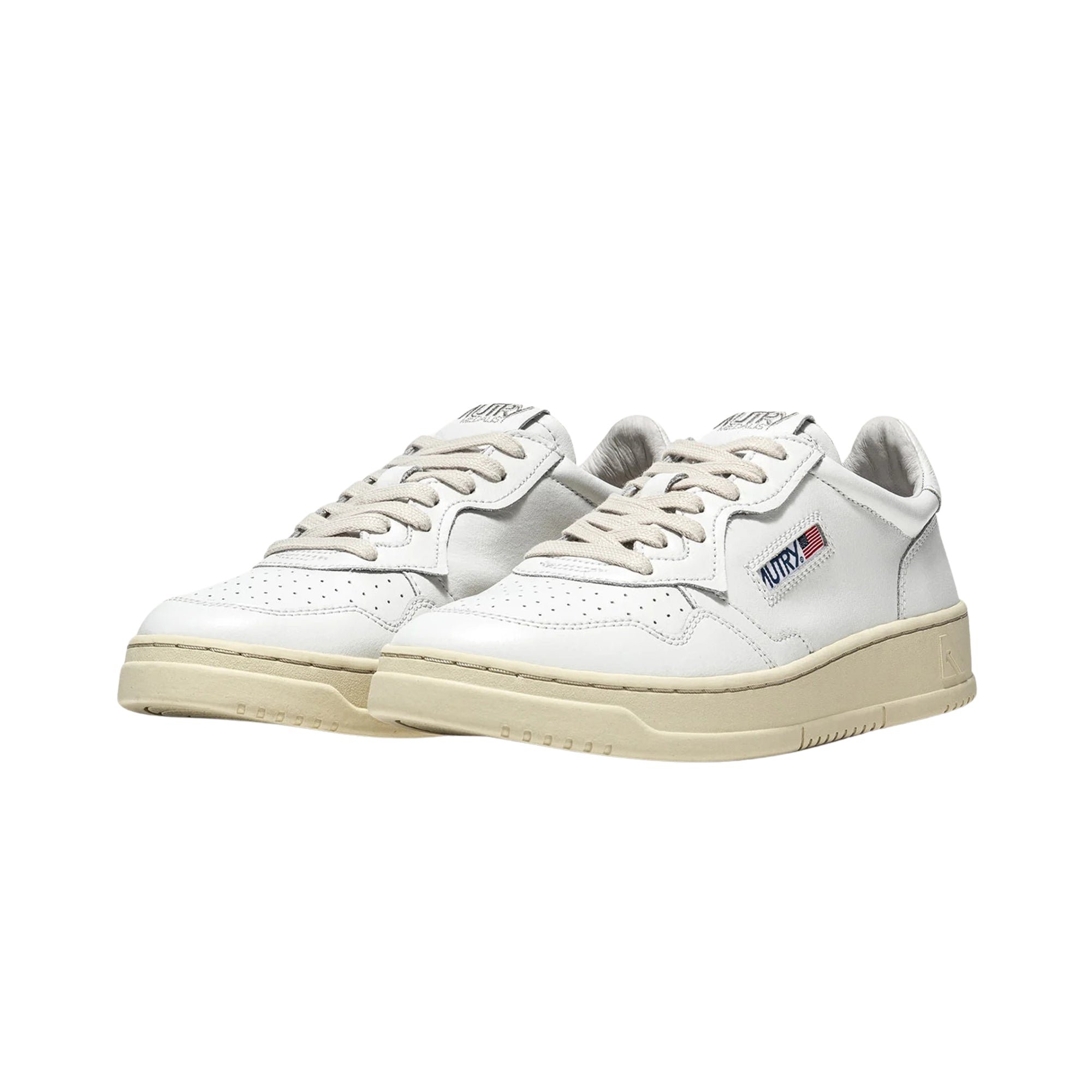 Medalist Low White Leather Autry vista2