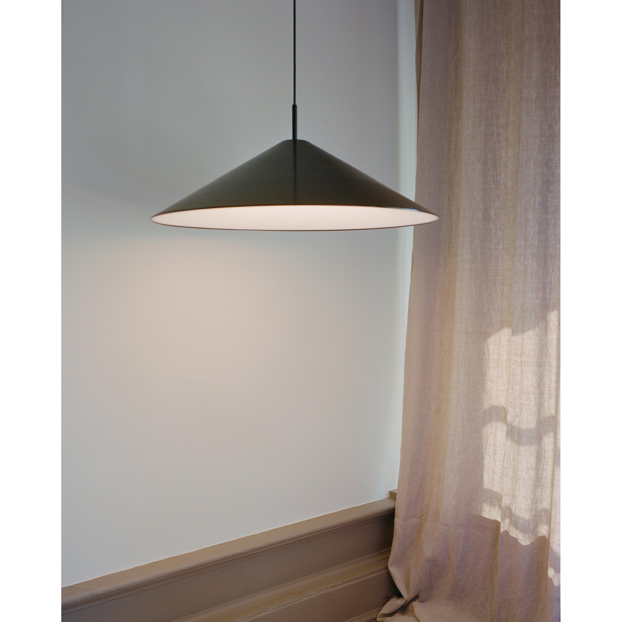 Brolly Lampada a sospensione, Ø70, Nero Anodised Alluminio, EU/AU/UK New Works vista4