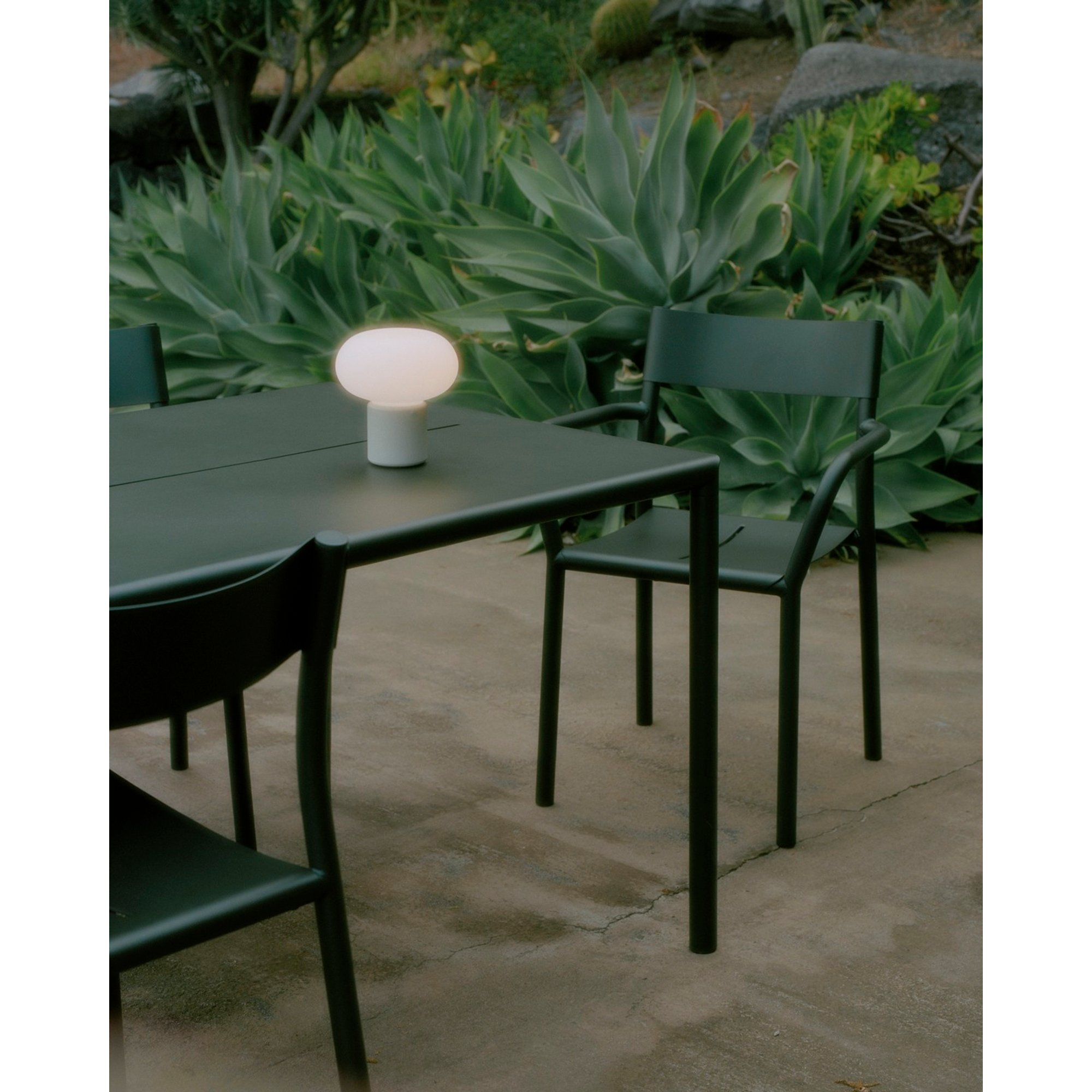 Karl-Johan Portatile Lampada da tavolo, Light Grey New Works vista5